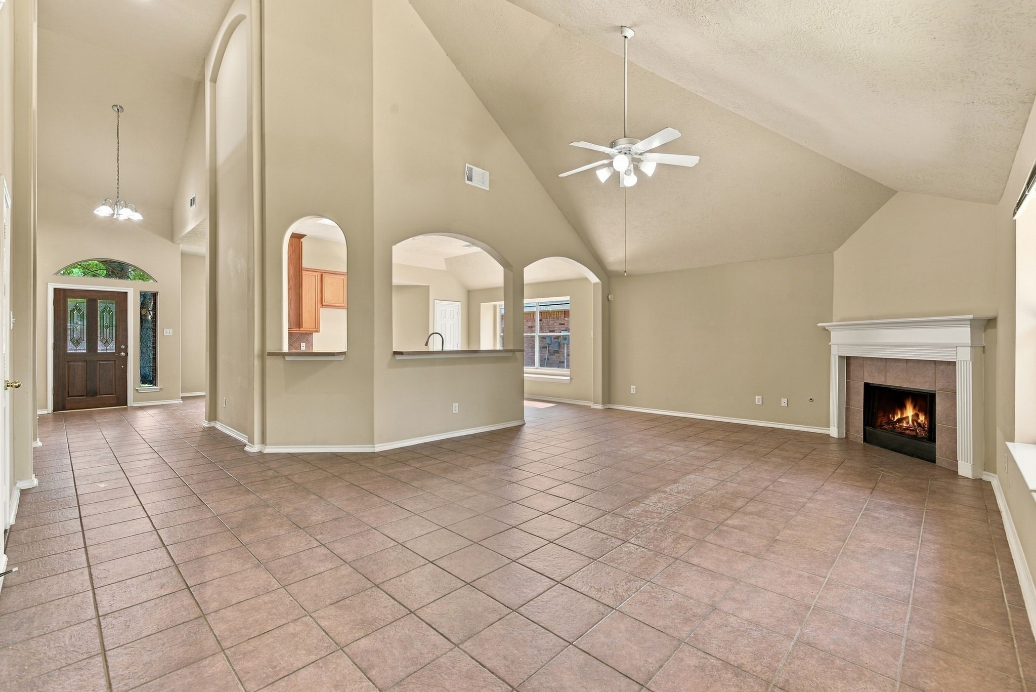 18507 Half Moon Trail Property Photo 8