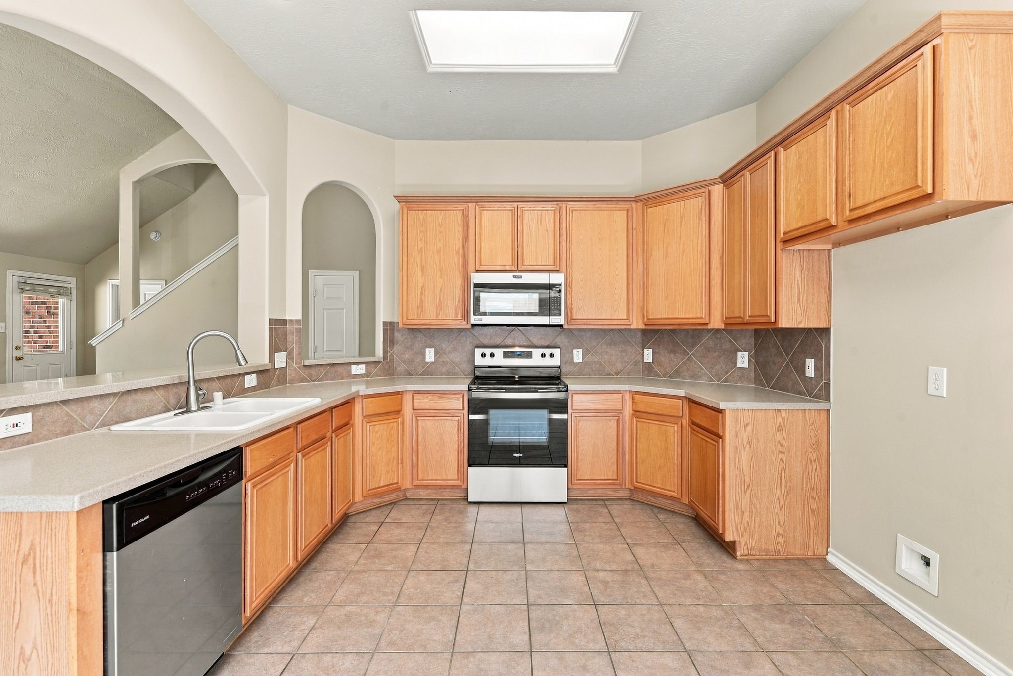 18507 Half Moon Trail Property Photo 13
