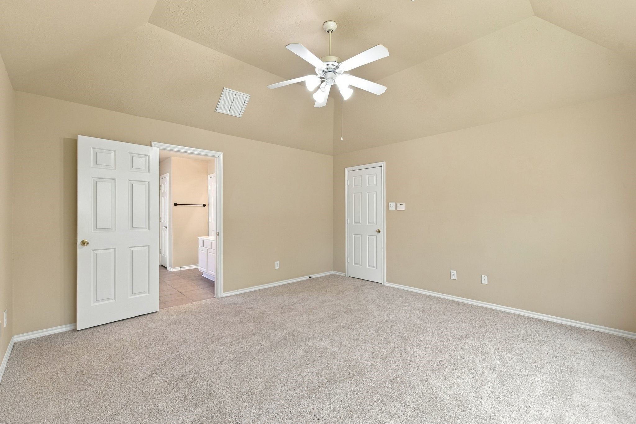 18507 Half Moon Trail Property Photo 19