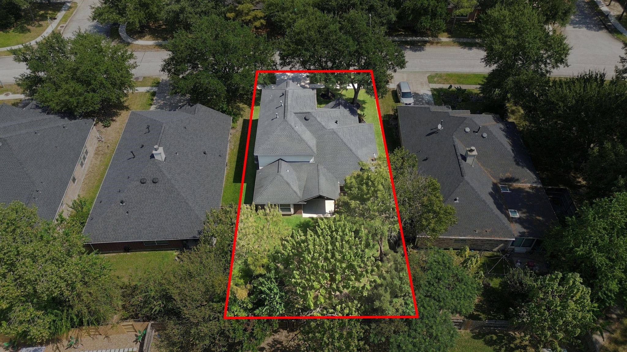 18507 Half Moon Trail Property Photo 38