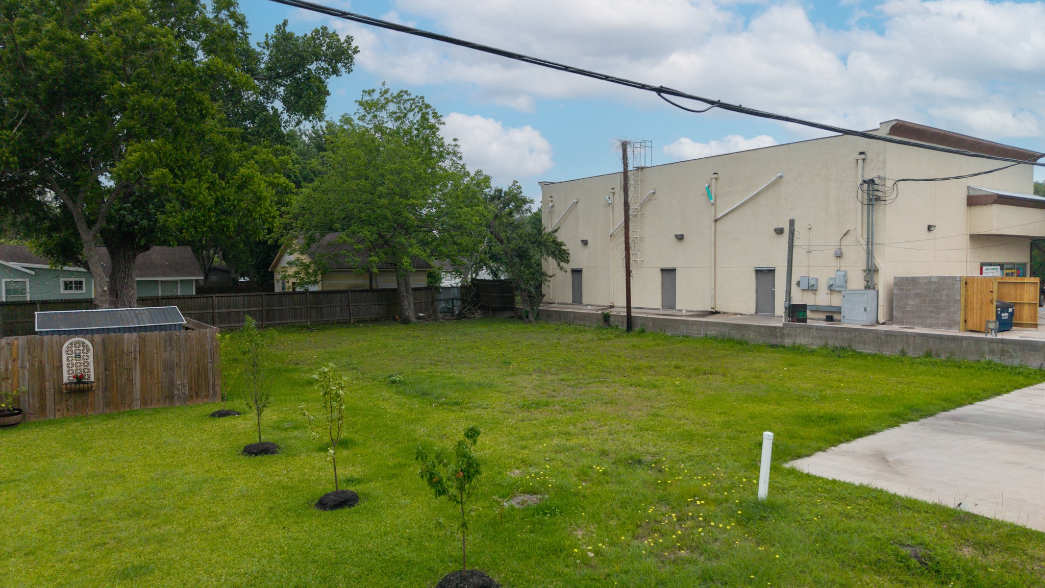 2607 23rd Street Property Photo 4
