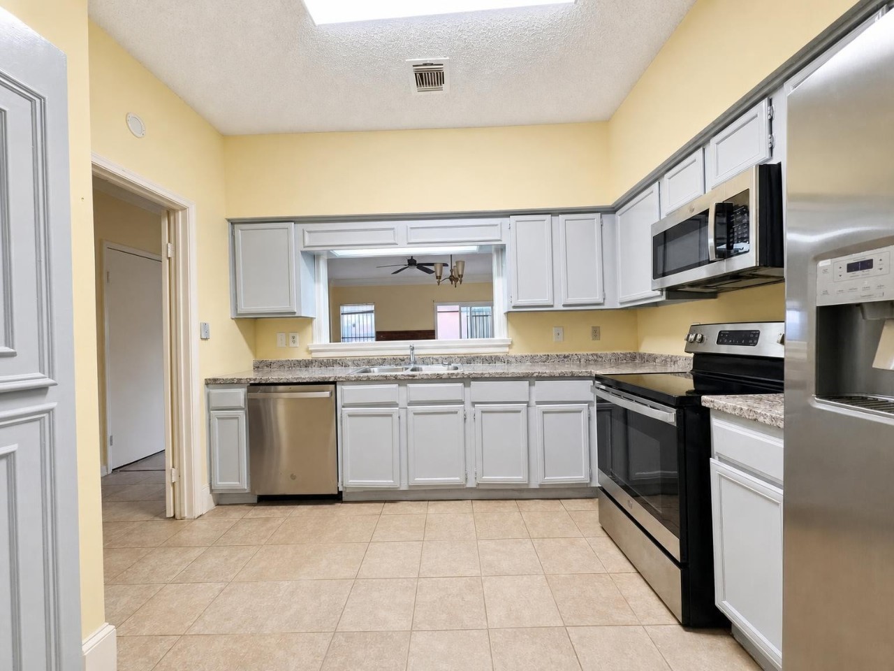 12300 Brookglade Circle 74 Property Photo 16