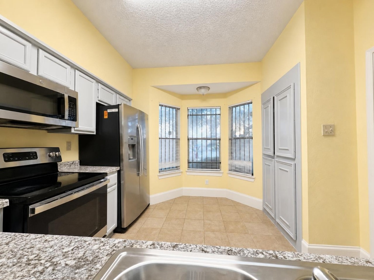 12300 Brookglade Circle 74 Property Photo 17