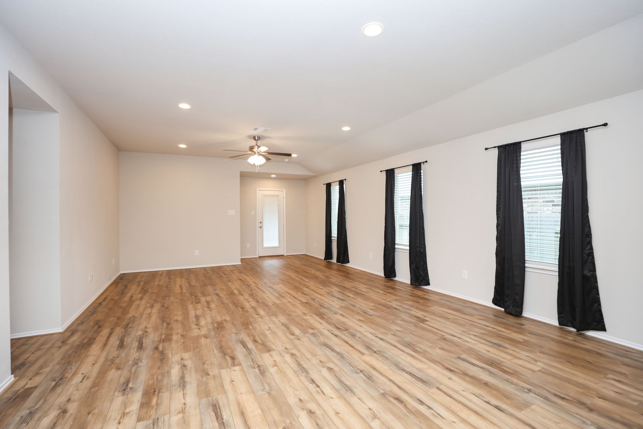 40430 Red Poppy Lane Property Photo 12