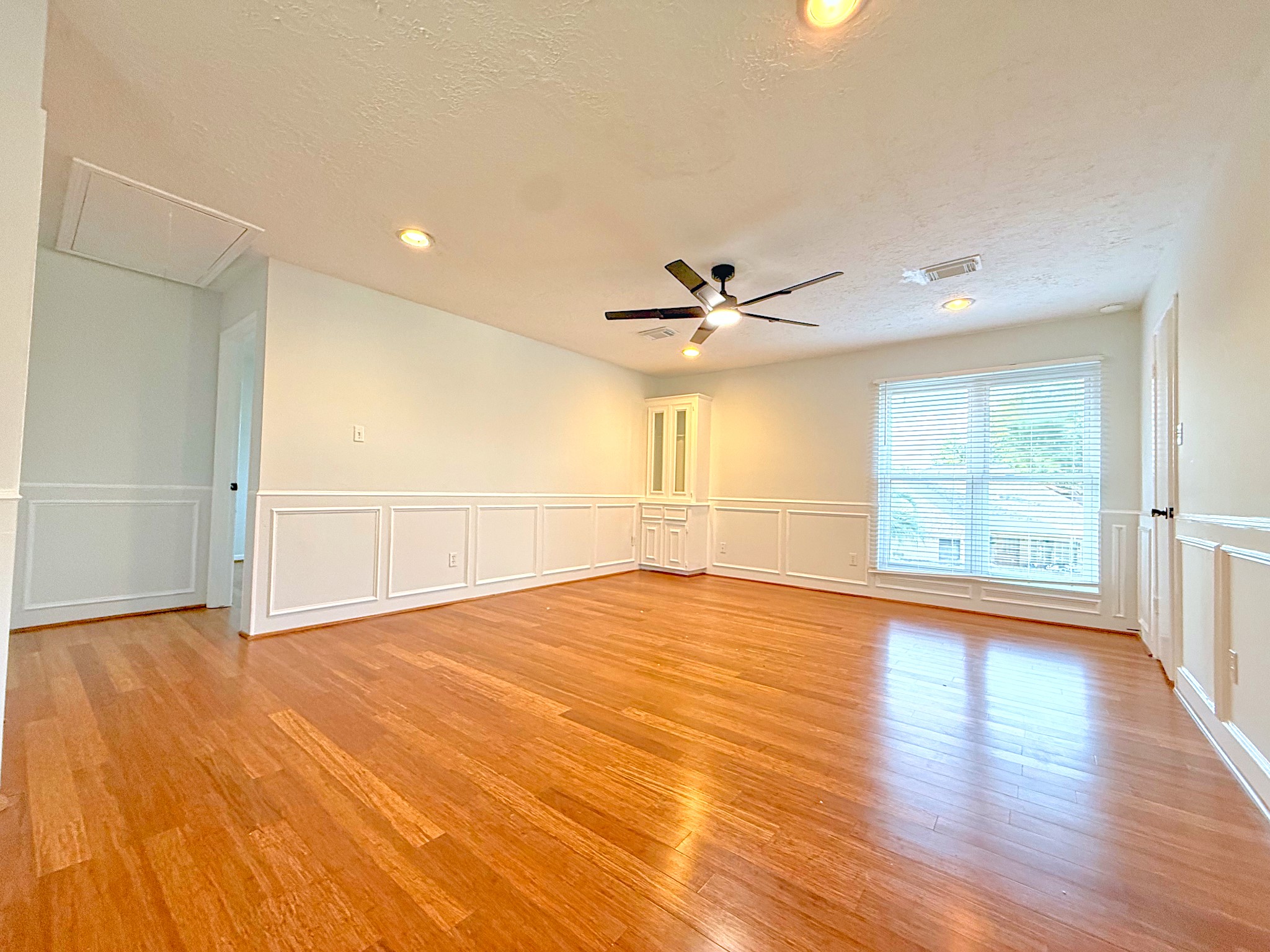 2210 Redcliff Drive Property Photo 25