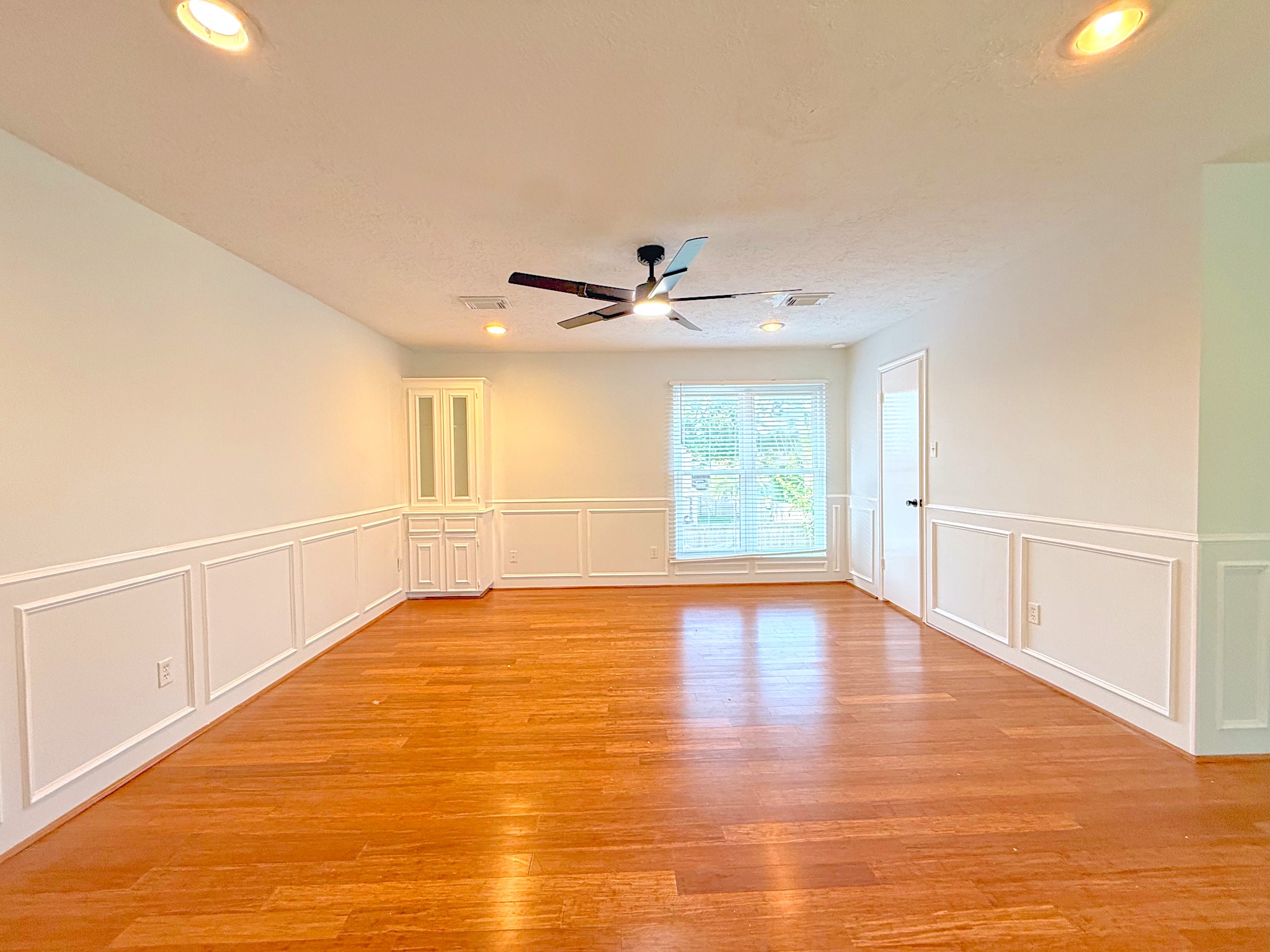 2210 Redcliff Drive Property Photo 26