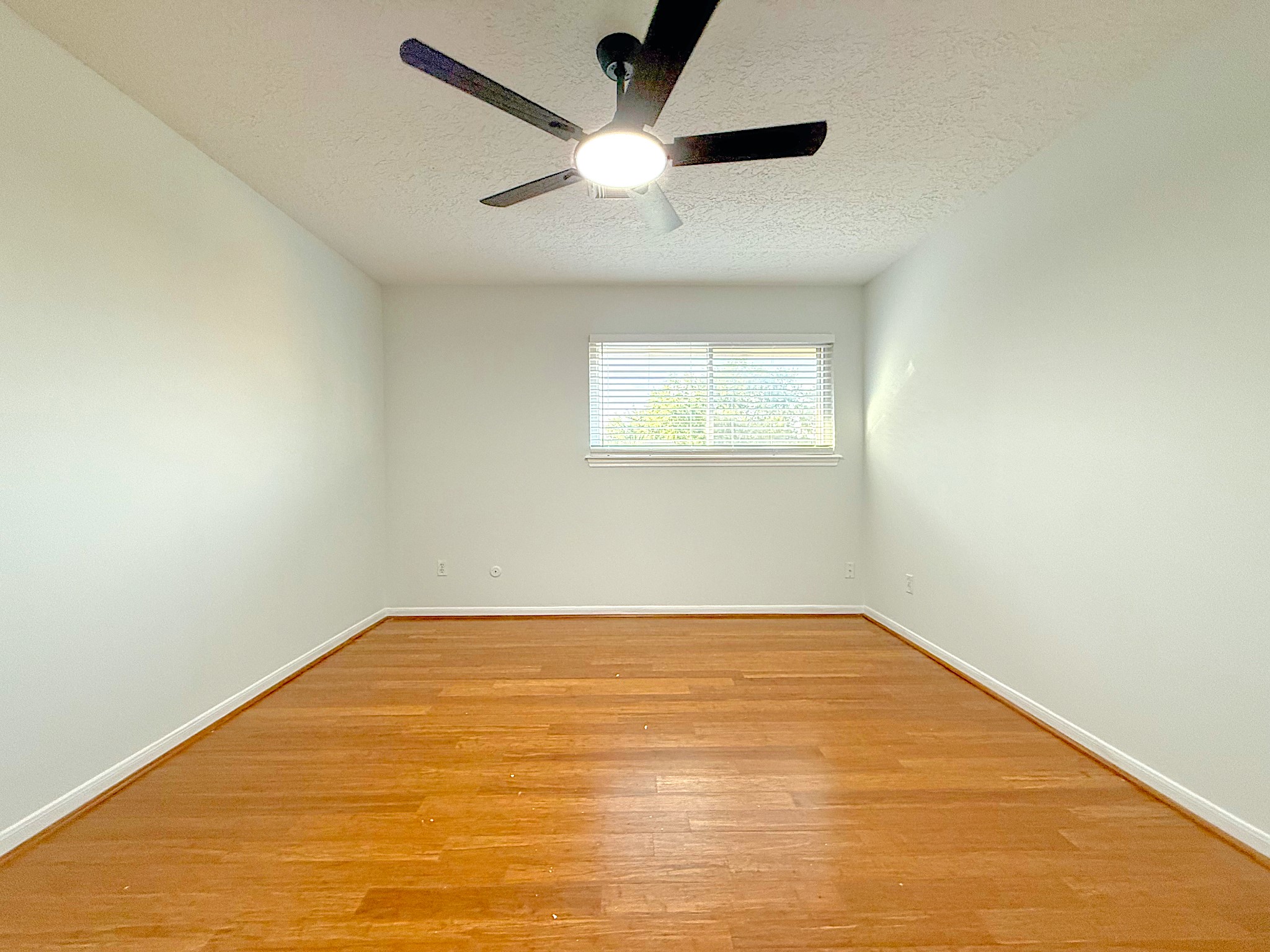 2210 Redcliff Drive Property Photo 37