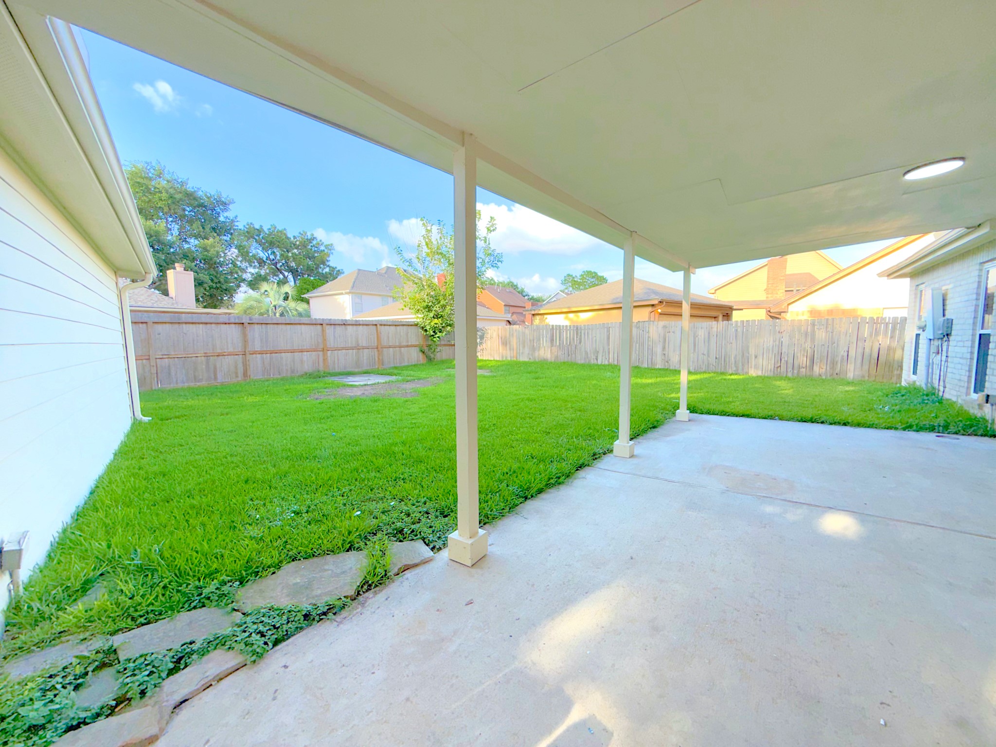 2210 Redcliff Drive Property Photo 40