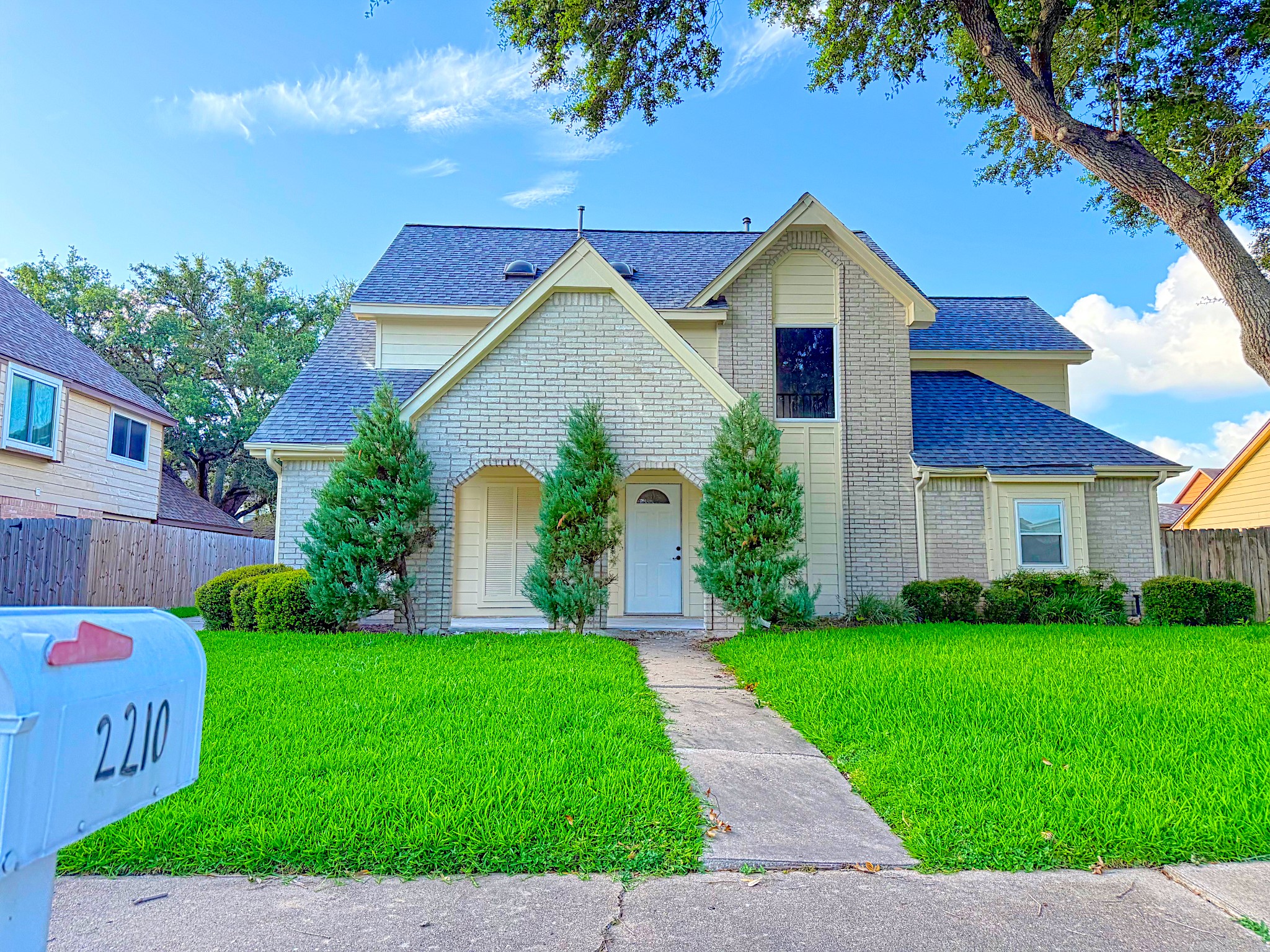 2210 Redcliff Drive Property Photo 45