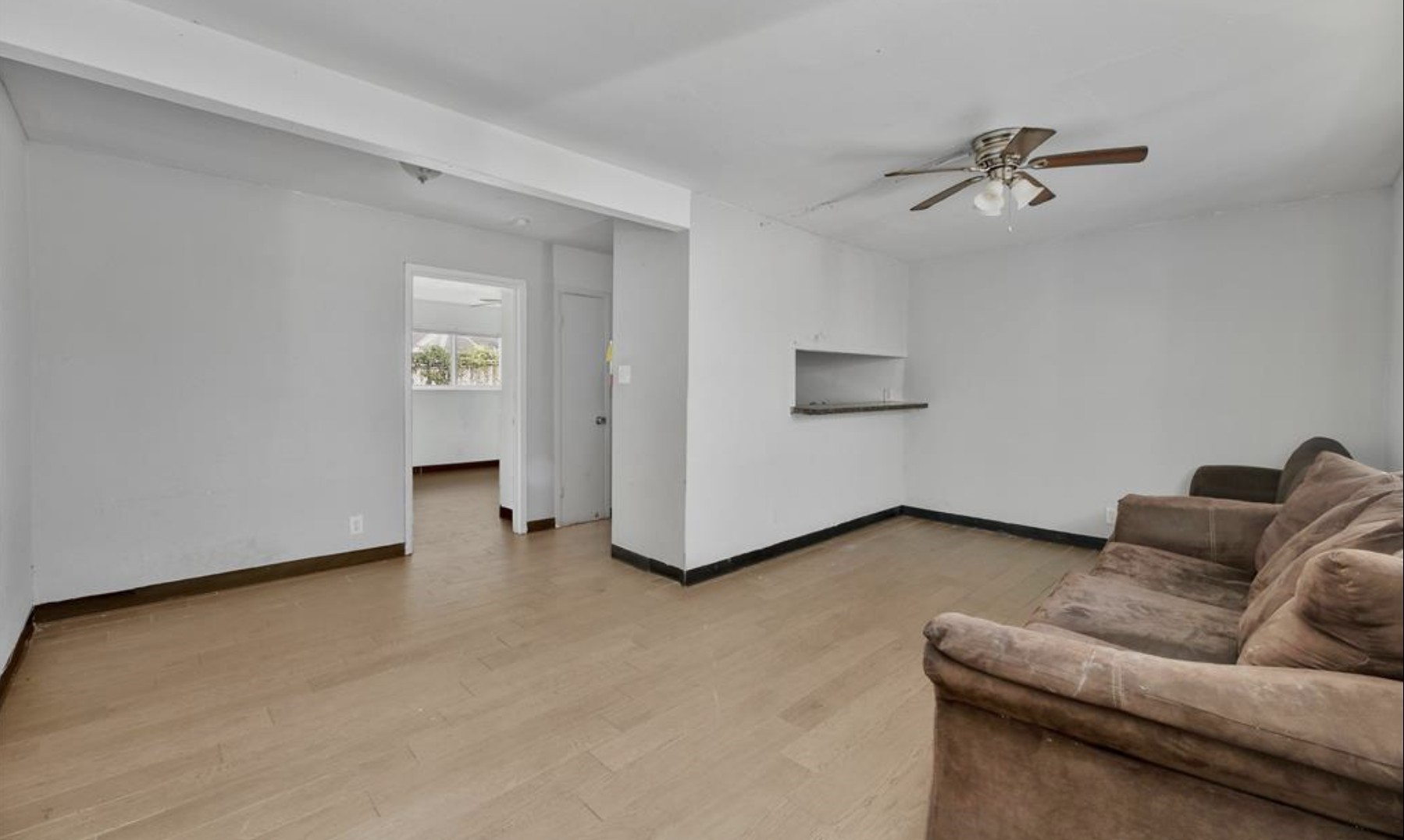 26 Farrell Street 10 Property Photo 10
