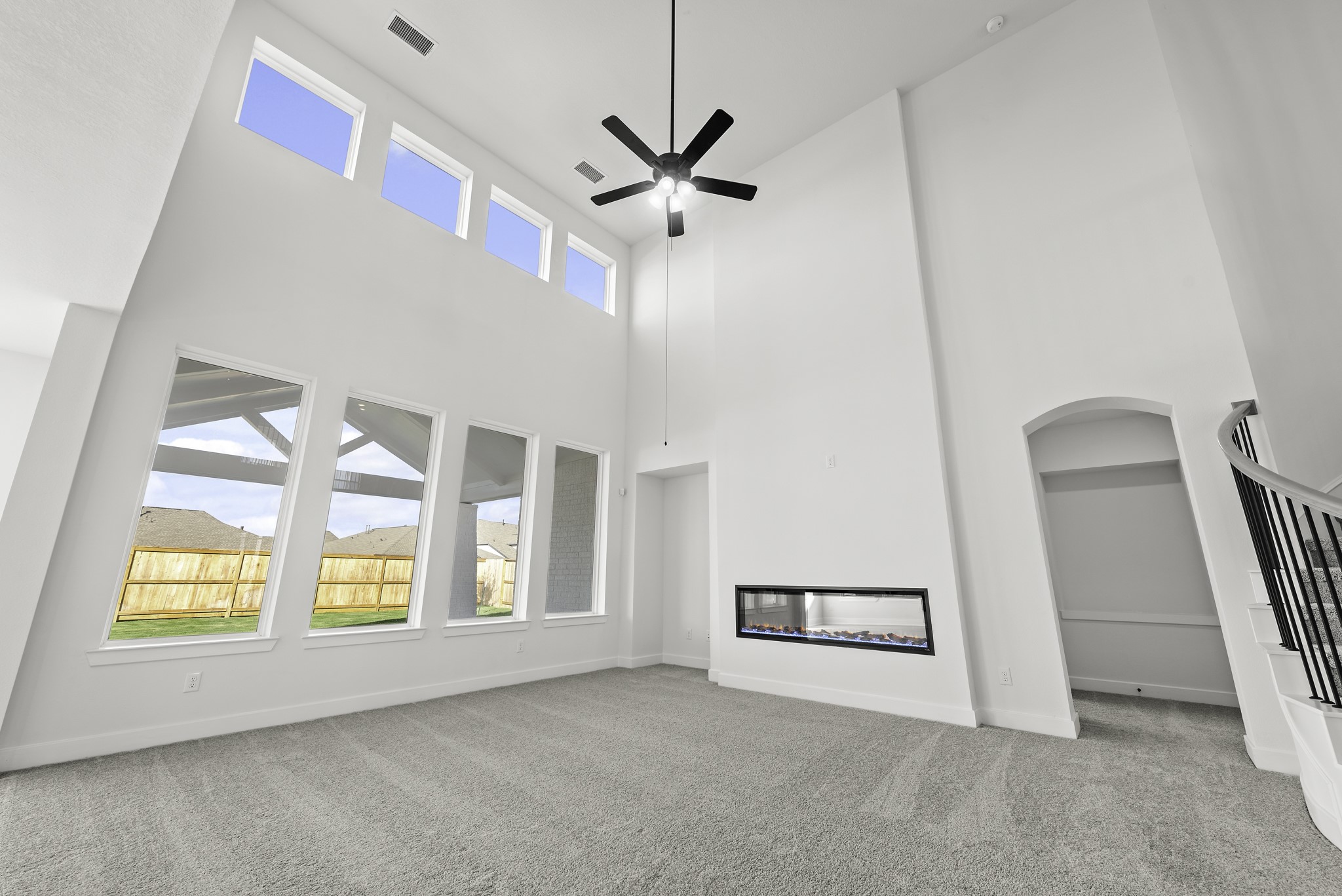 4623 Mountain Laurel Drive Property Photo 3