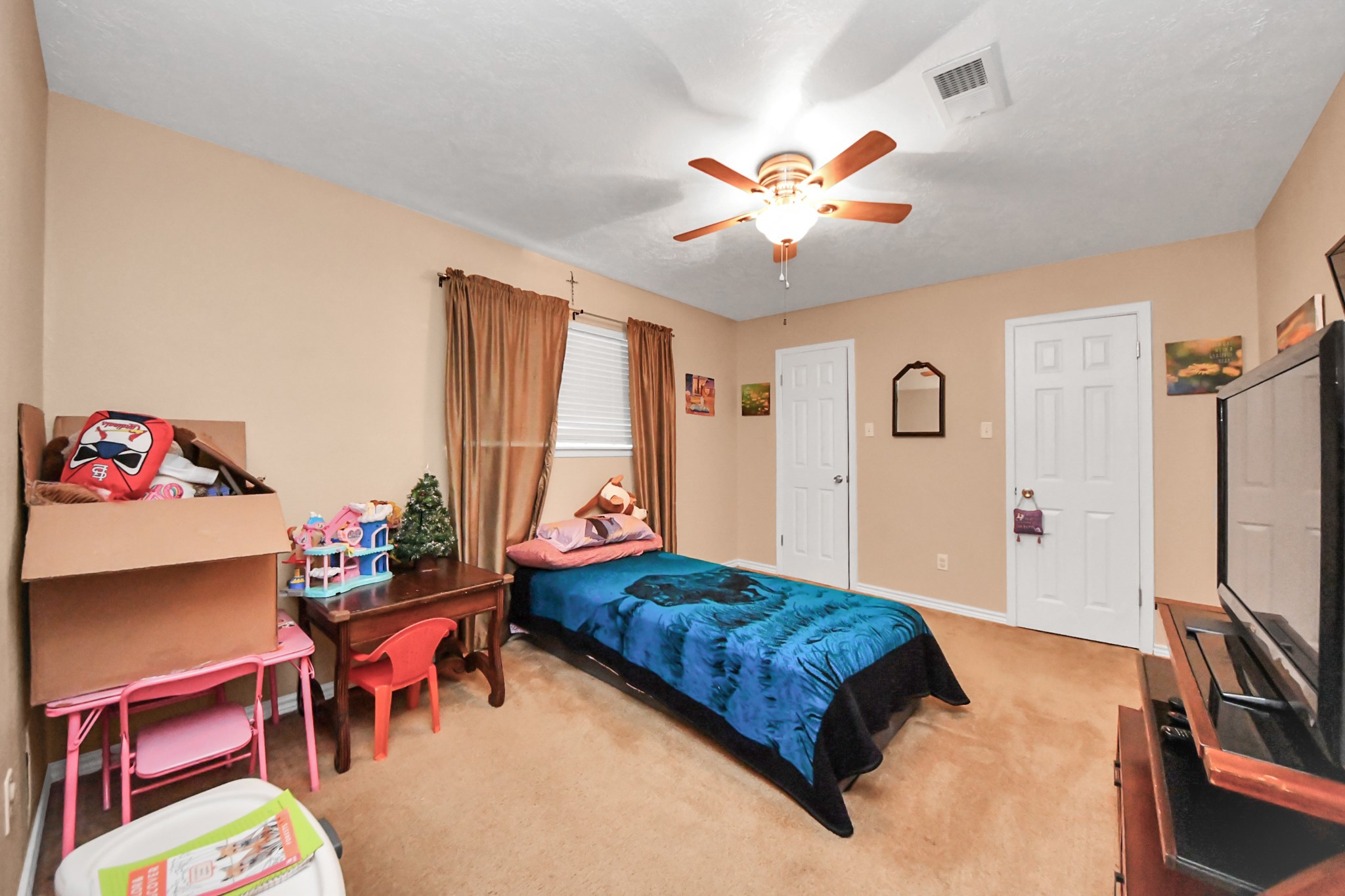 23127 Harpergate Drive Property Photo 26