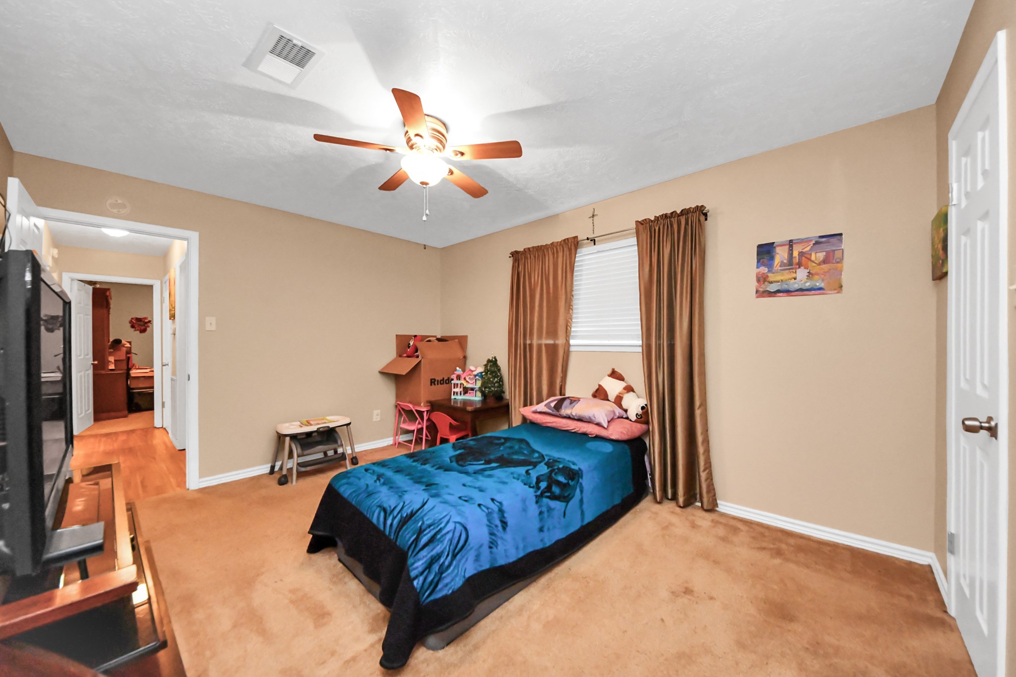 23127 Harpergate Drive Property Photo 27