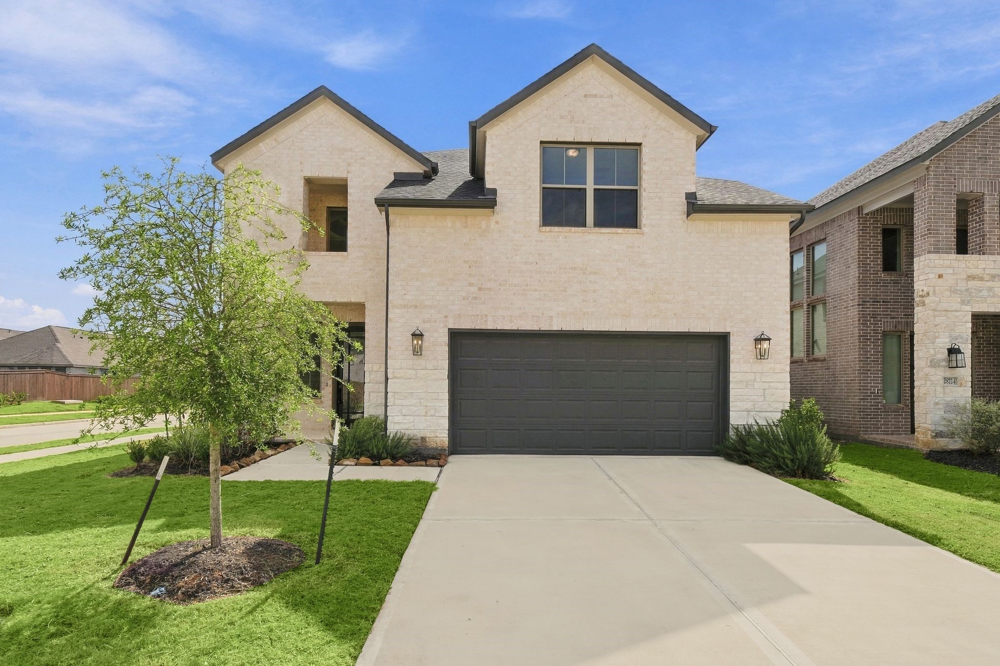 28726 Mount Bonnell Lane Property Photo 1