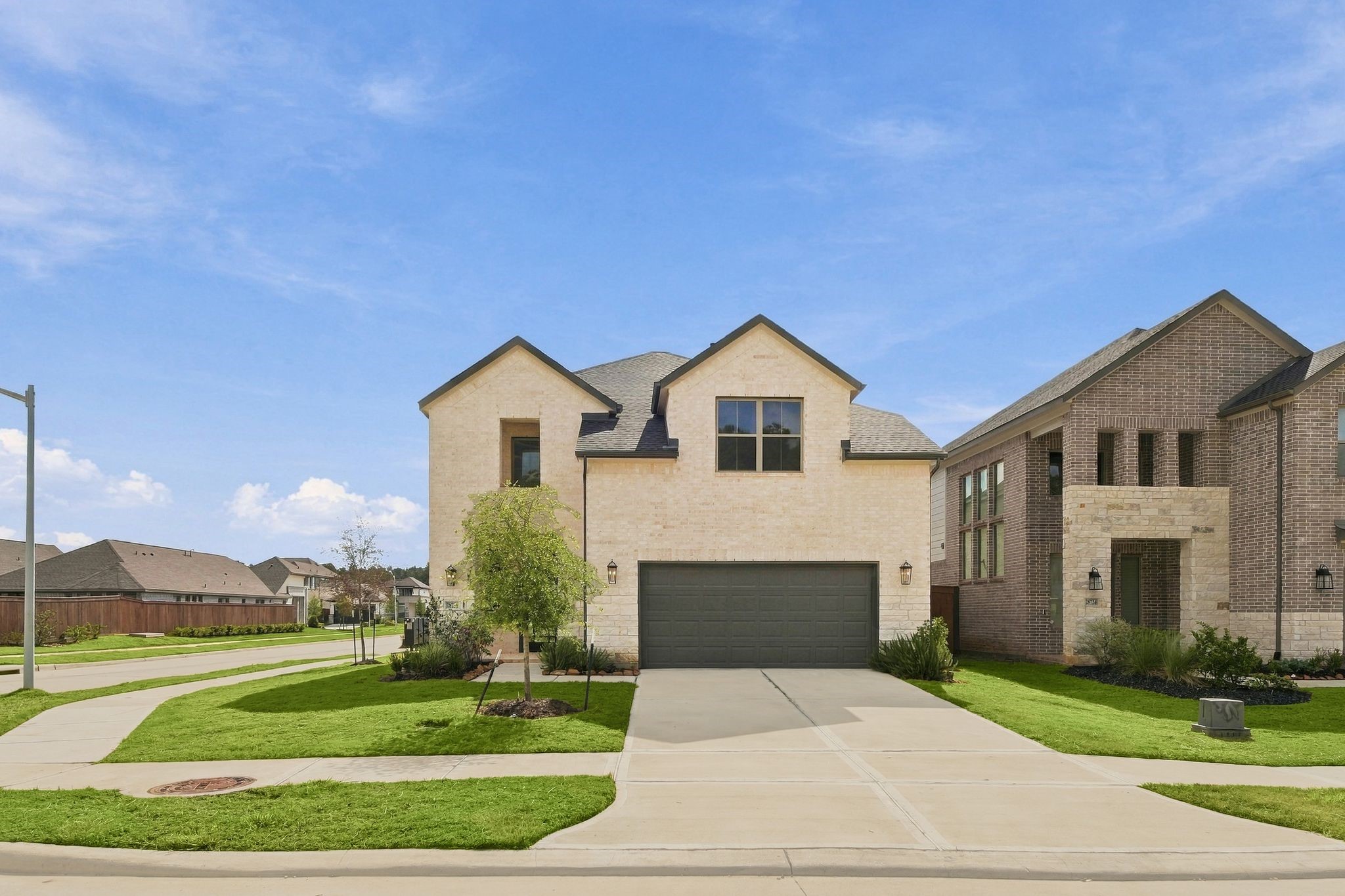 28726 Mount Bonnell Lane Property Photo 2