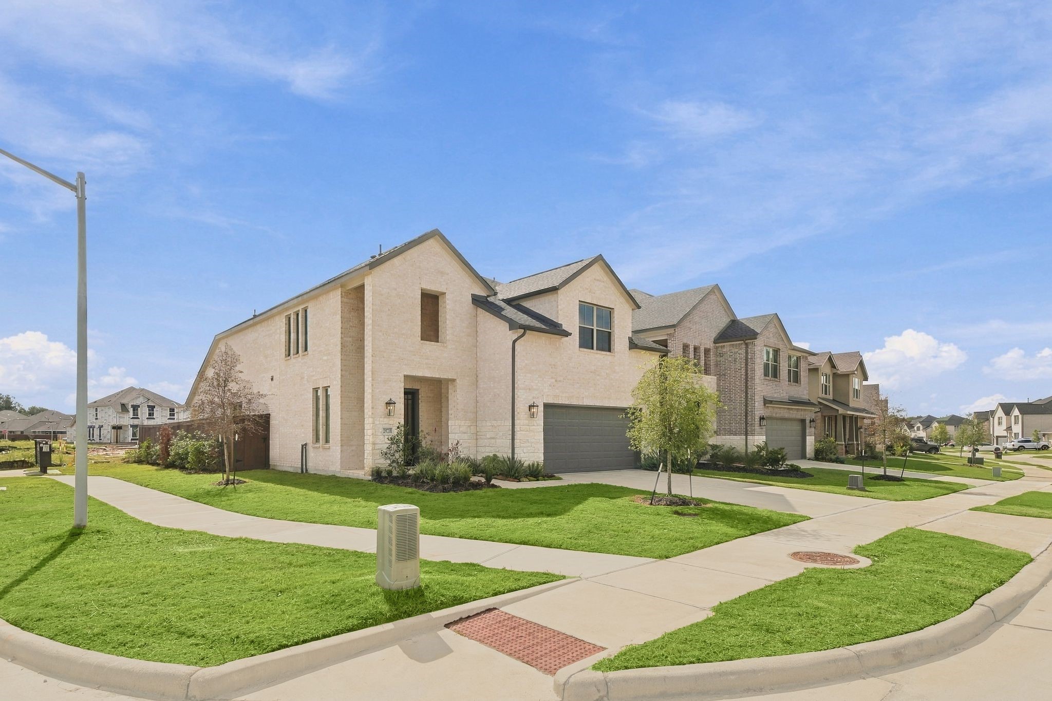 28726 Mount Bonnell Lane Property Photo 4