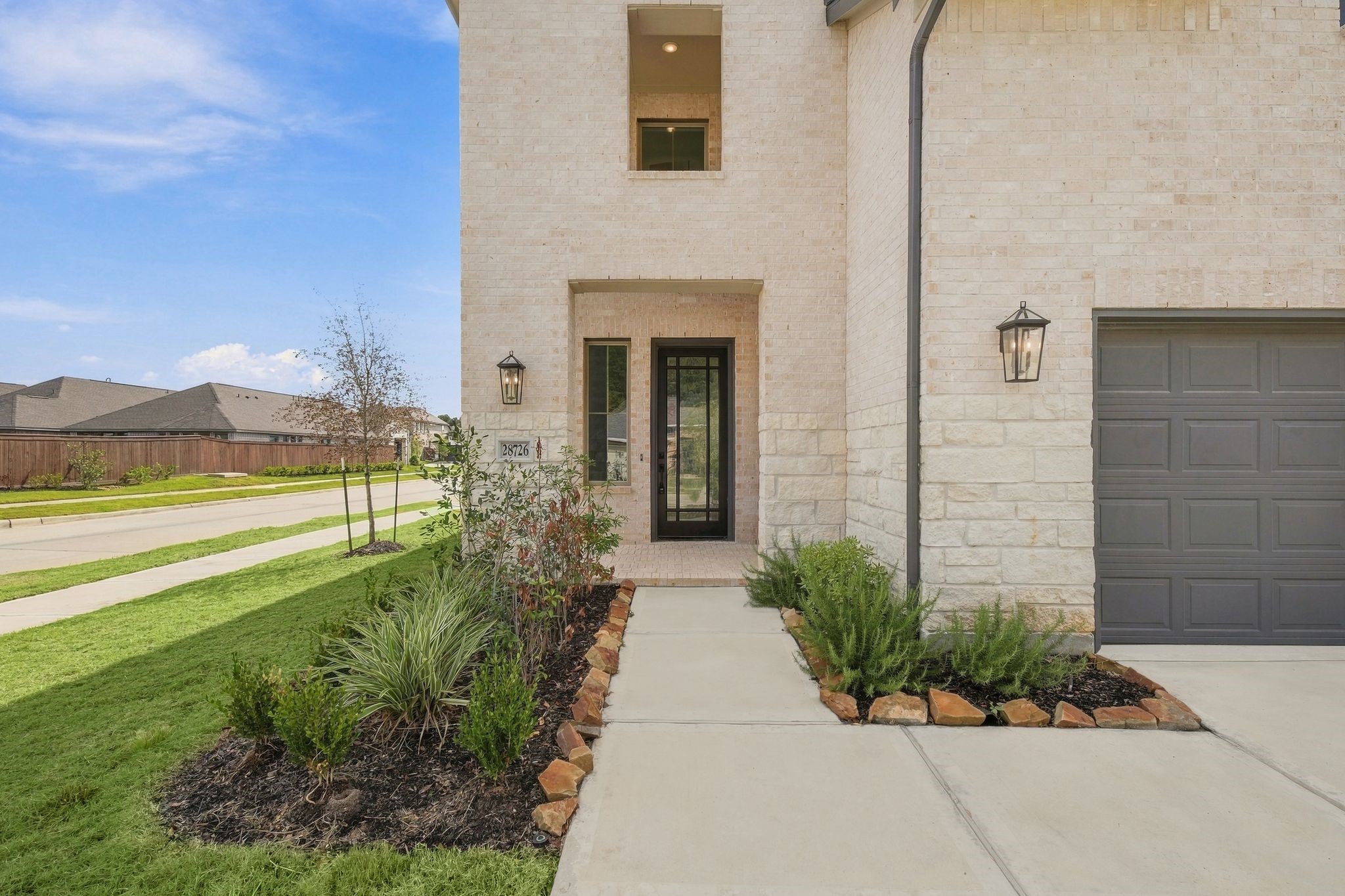 28726 Mount Bonnell Lane Property Photo 6