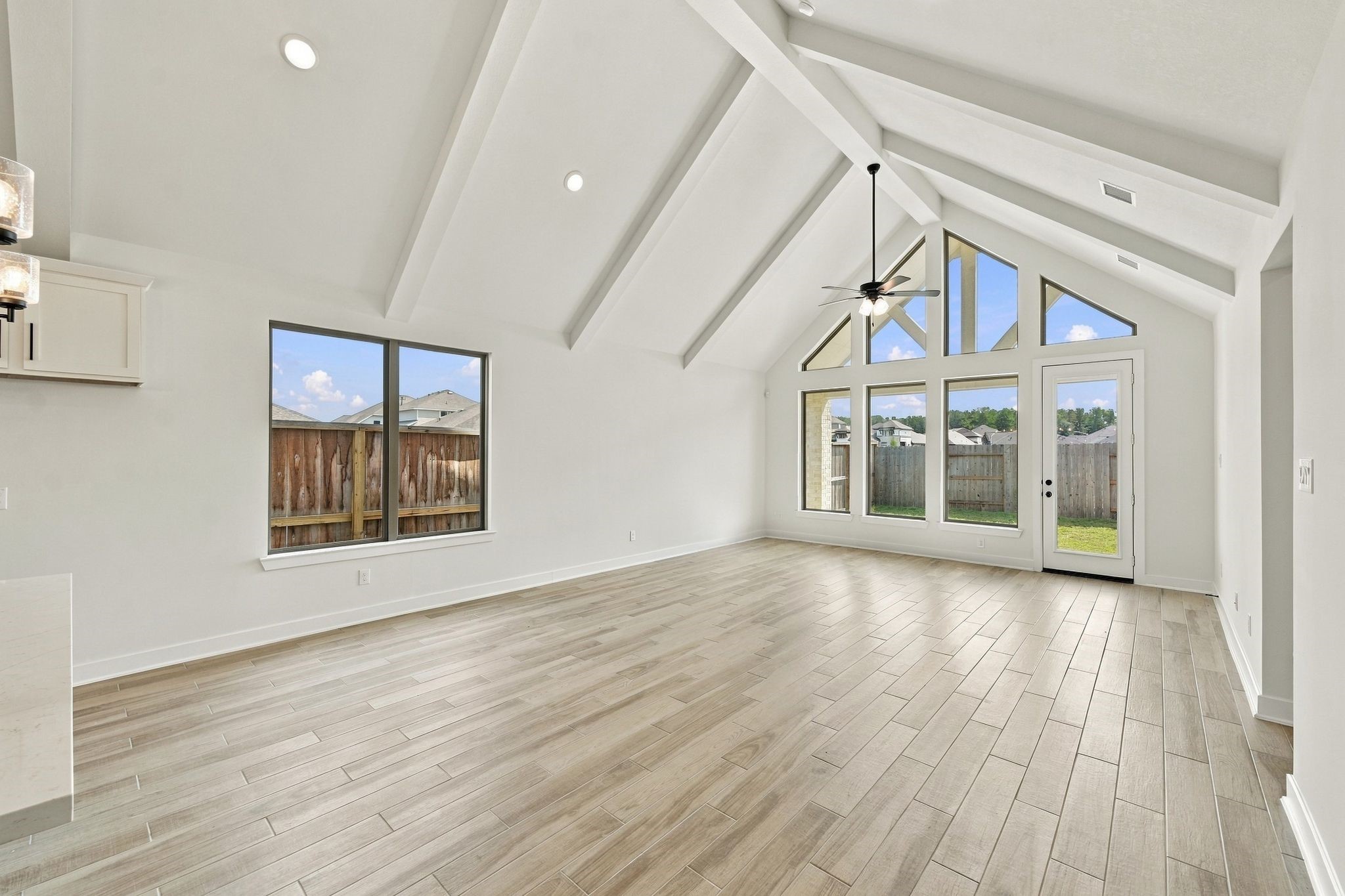 28726 Mount Bonnell Lane Property Photo 10