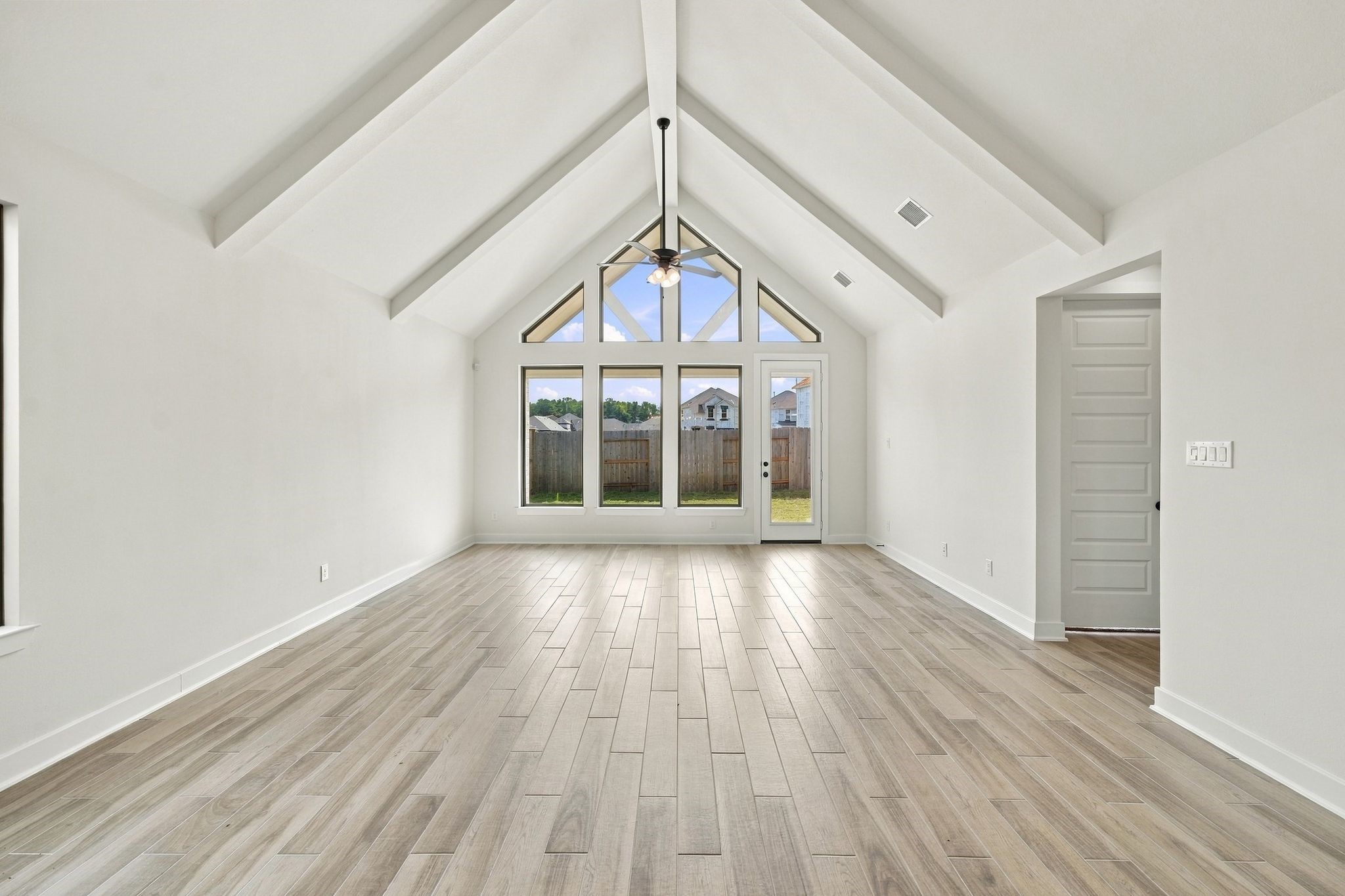 28726 Mount Bonnell Lane Property Photo 11
