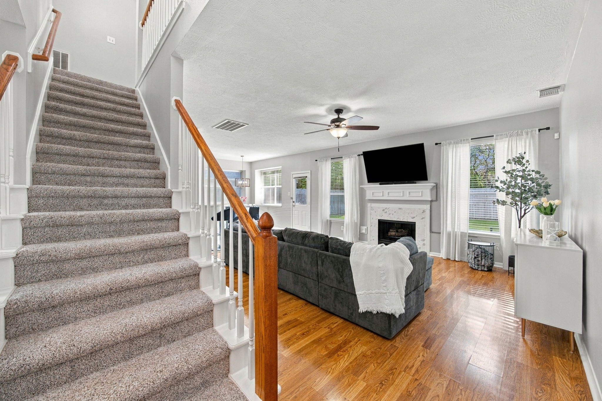 20934 Deauville Drive Property Photo 6