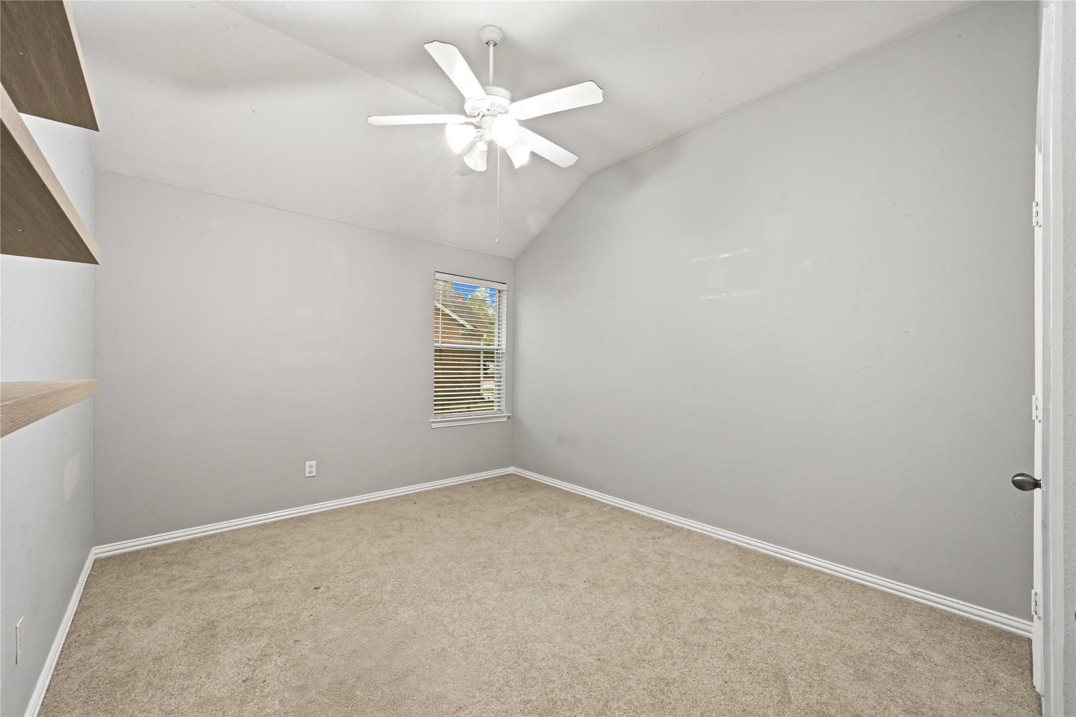 18011 Outback Lakes Trail Property Photo 16