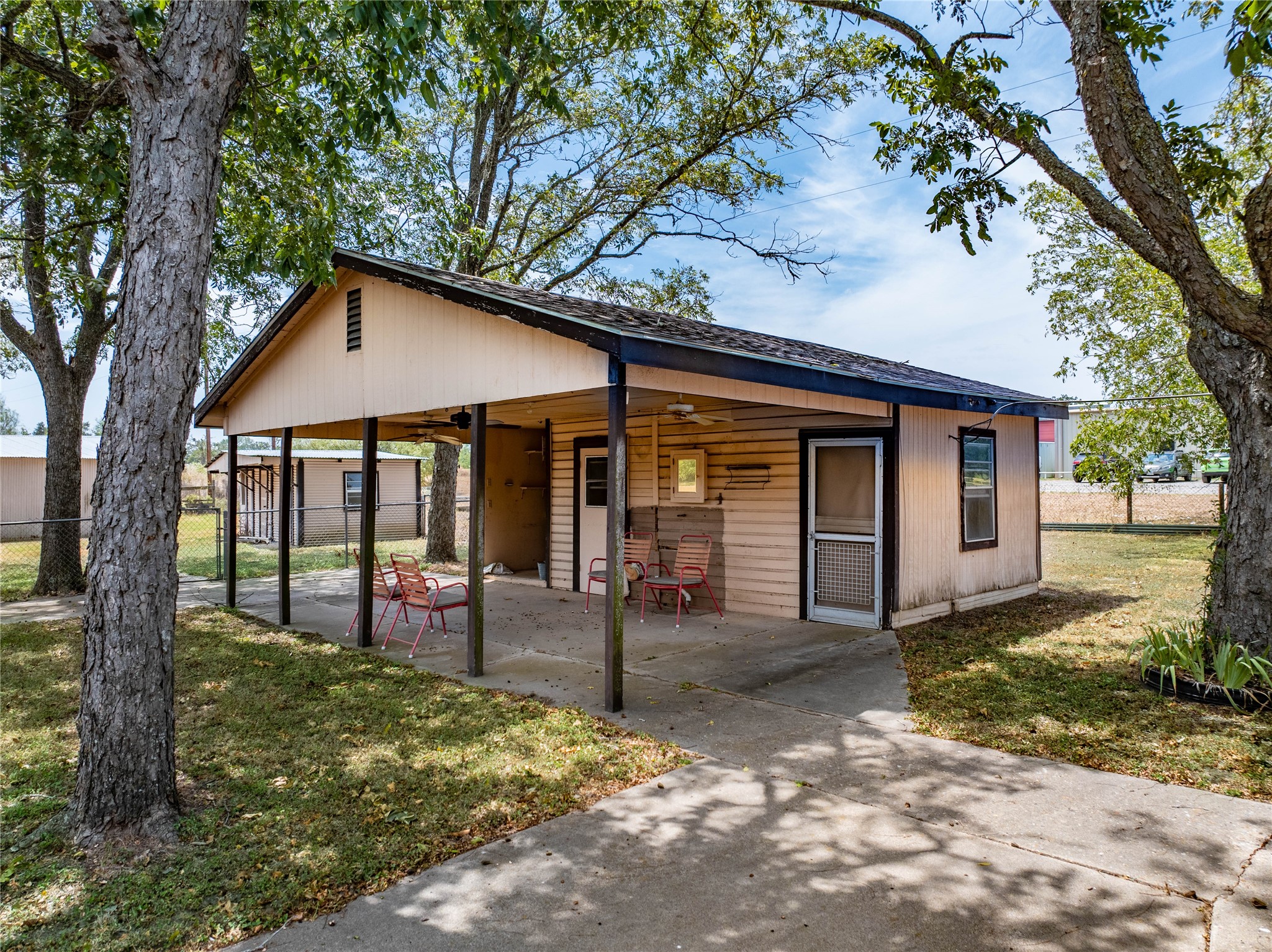 1046 Tx-71 Property Photo 24