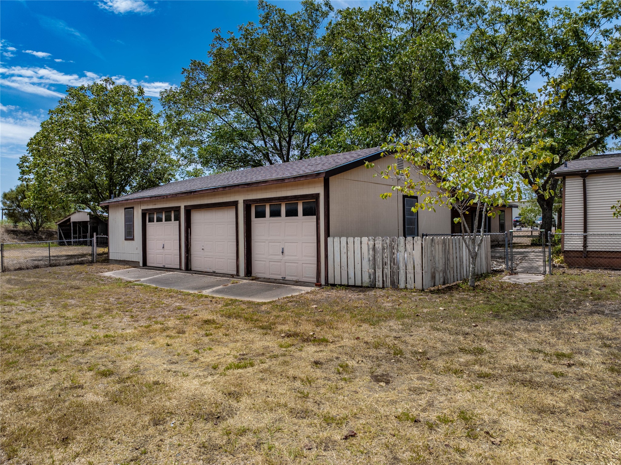 1046 Tx-71 Property Photo 26