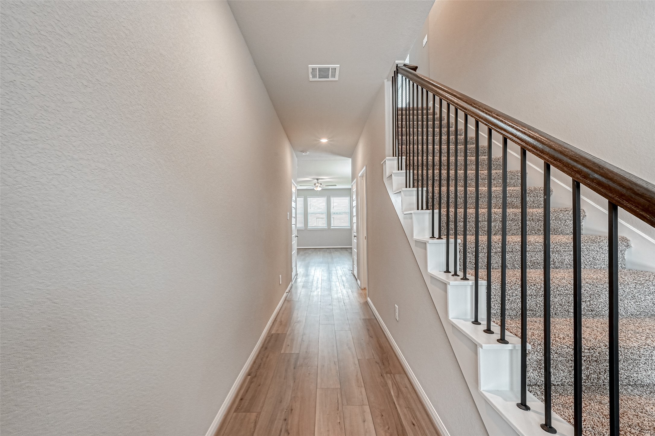 17629 Rosette Grass Drive Property Photo 4