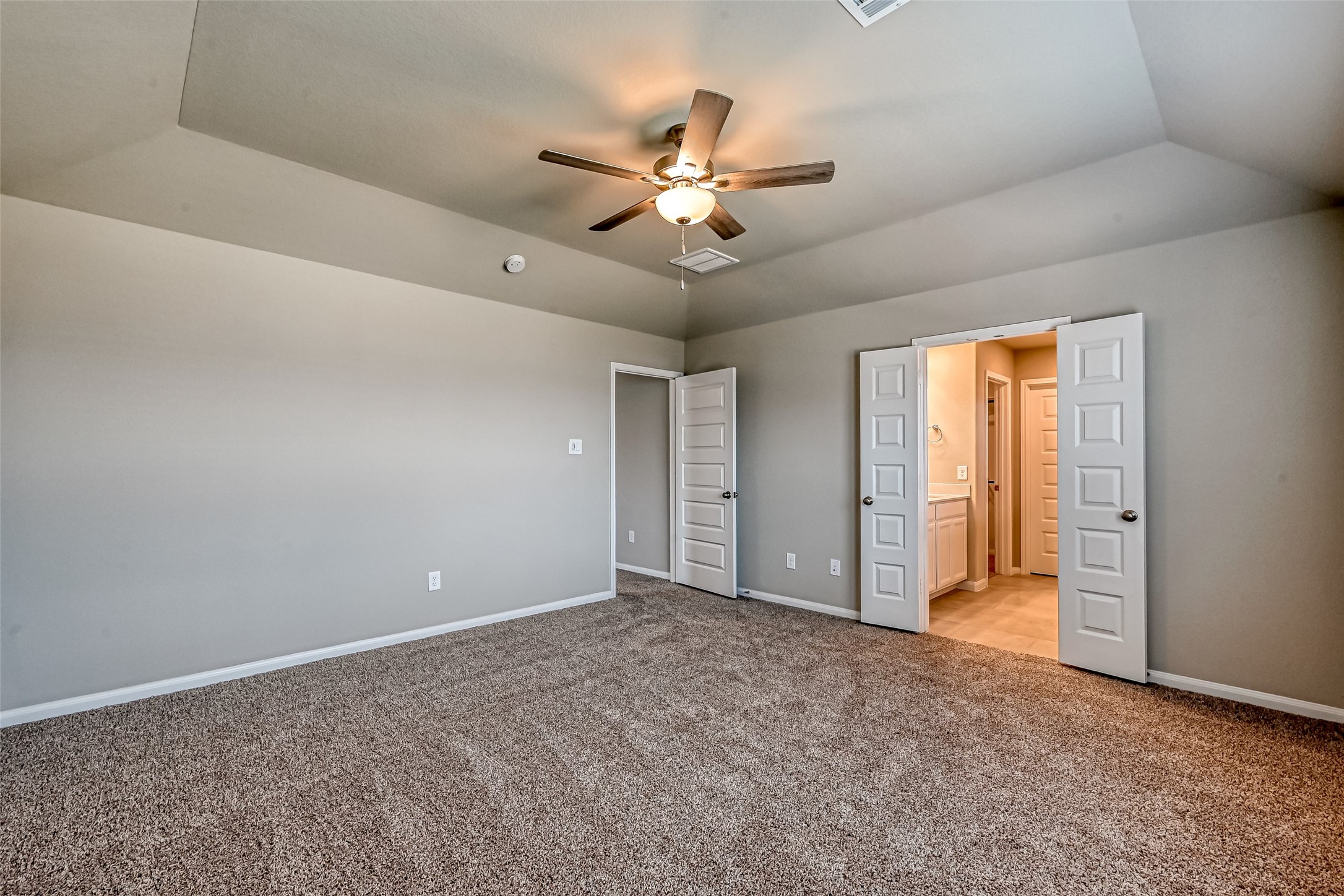 17629 Rosette Grass Drive Property Photo 12