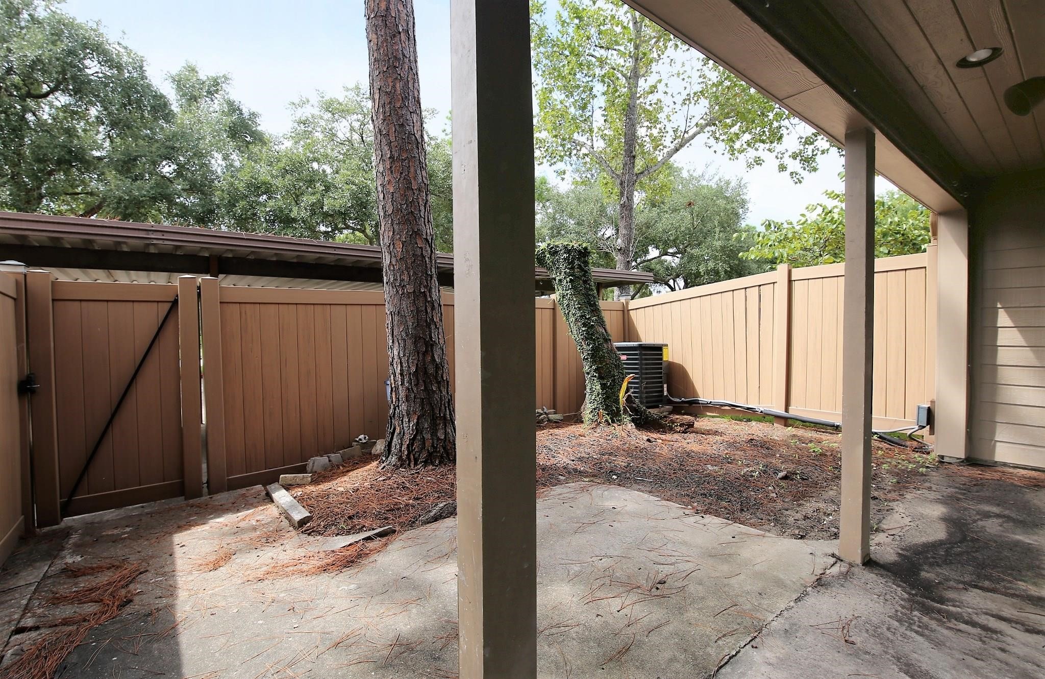 2333 Briarwest Property Photo 21