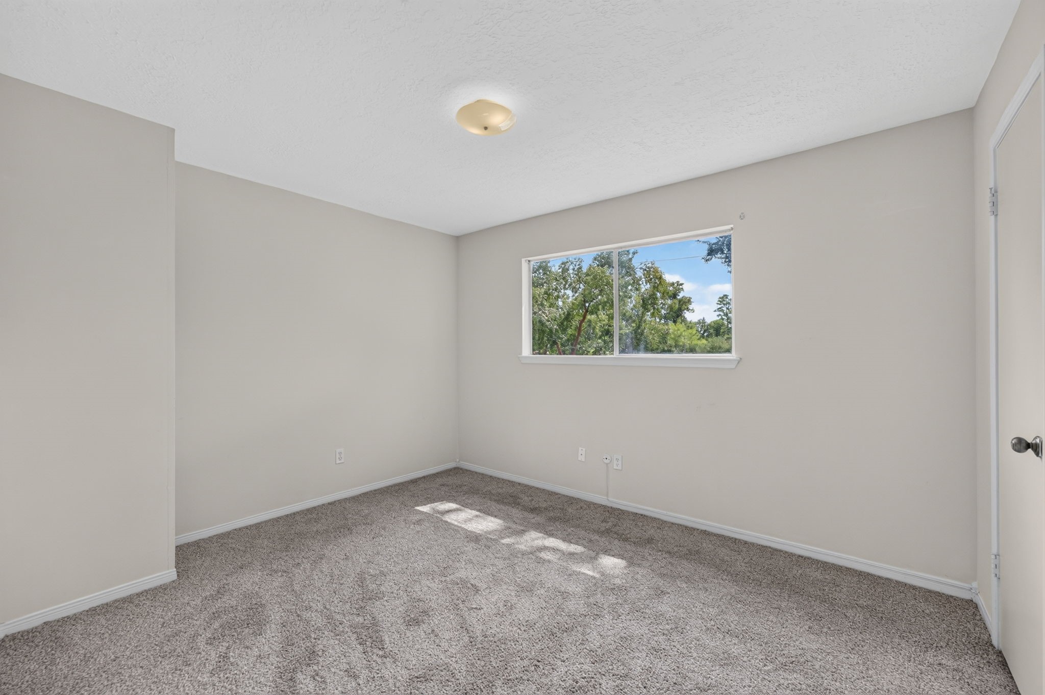7063 Windy Pines Drive Property Photo 15