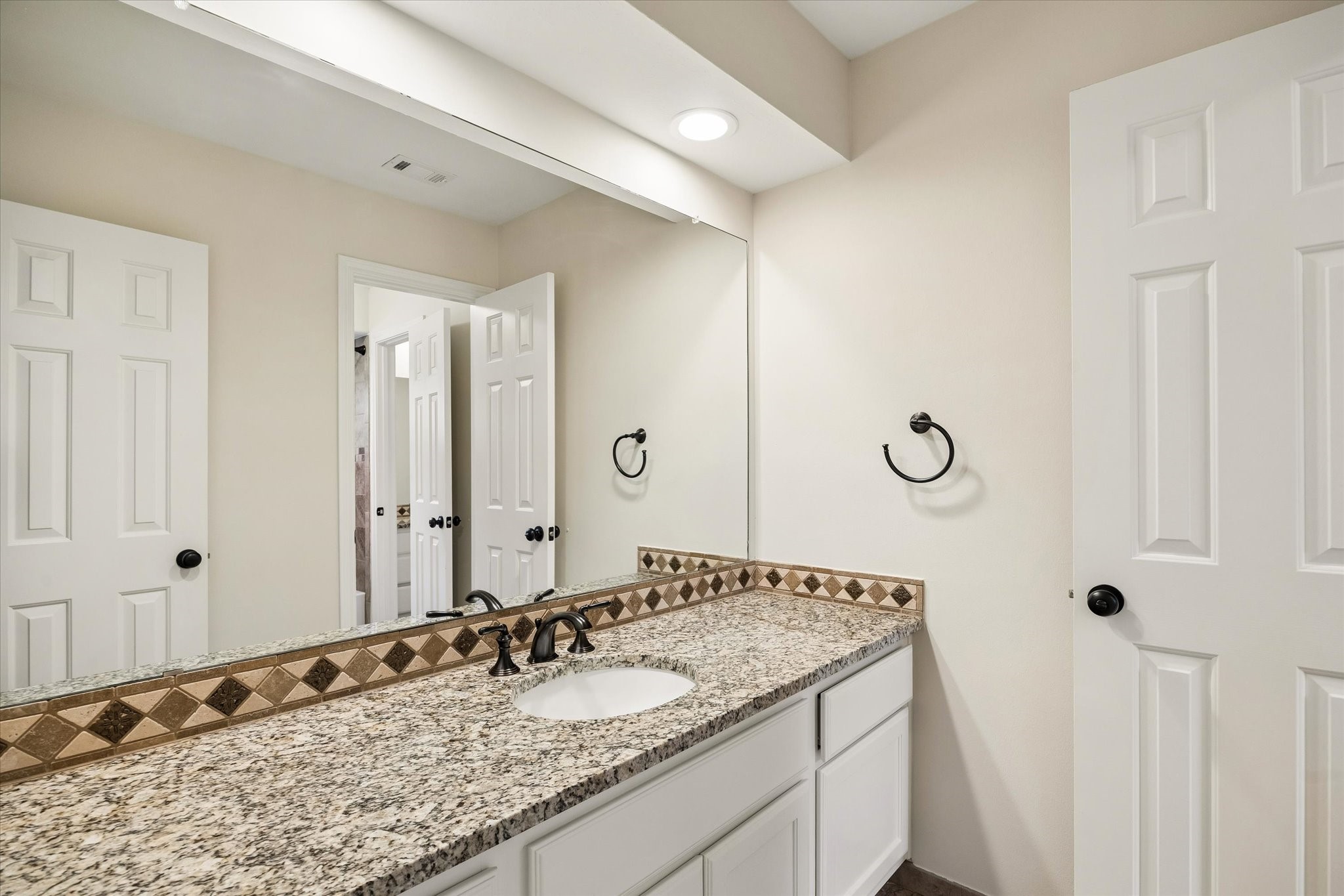 4103 Stone Edge Court Property Photo 19
