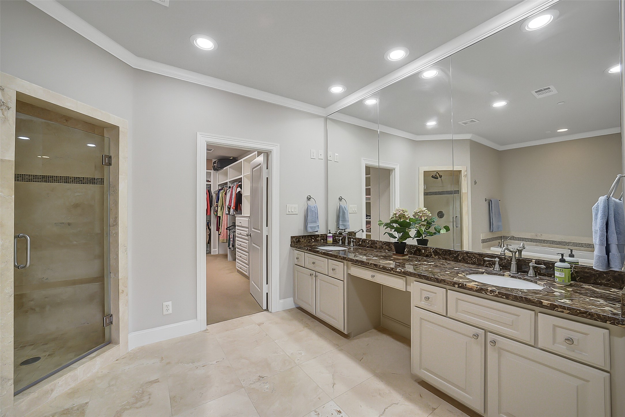 1374 Lake Pointe Parkway Property Photo 19