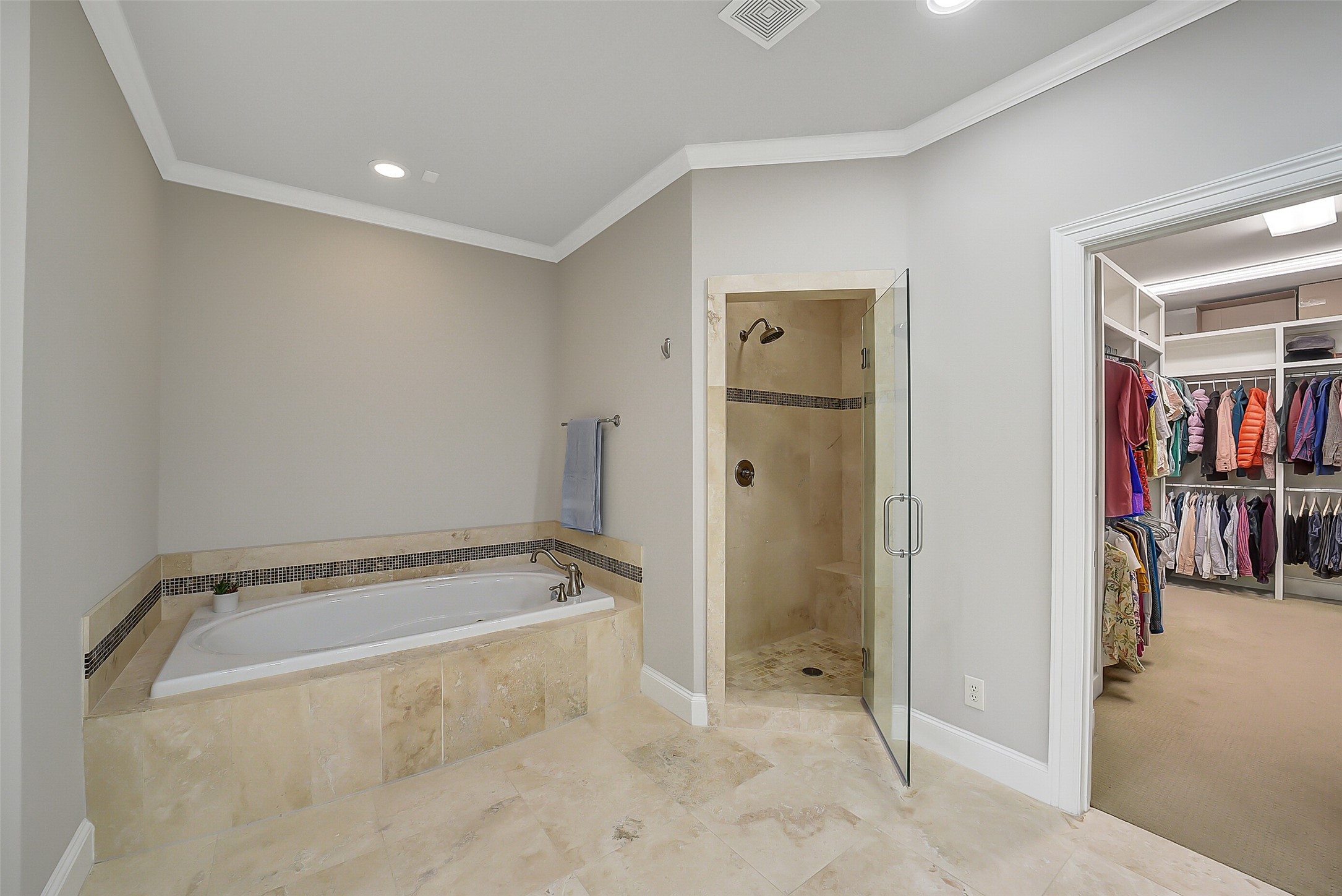 1374 Lake Pointe Parkway Property Photo 20