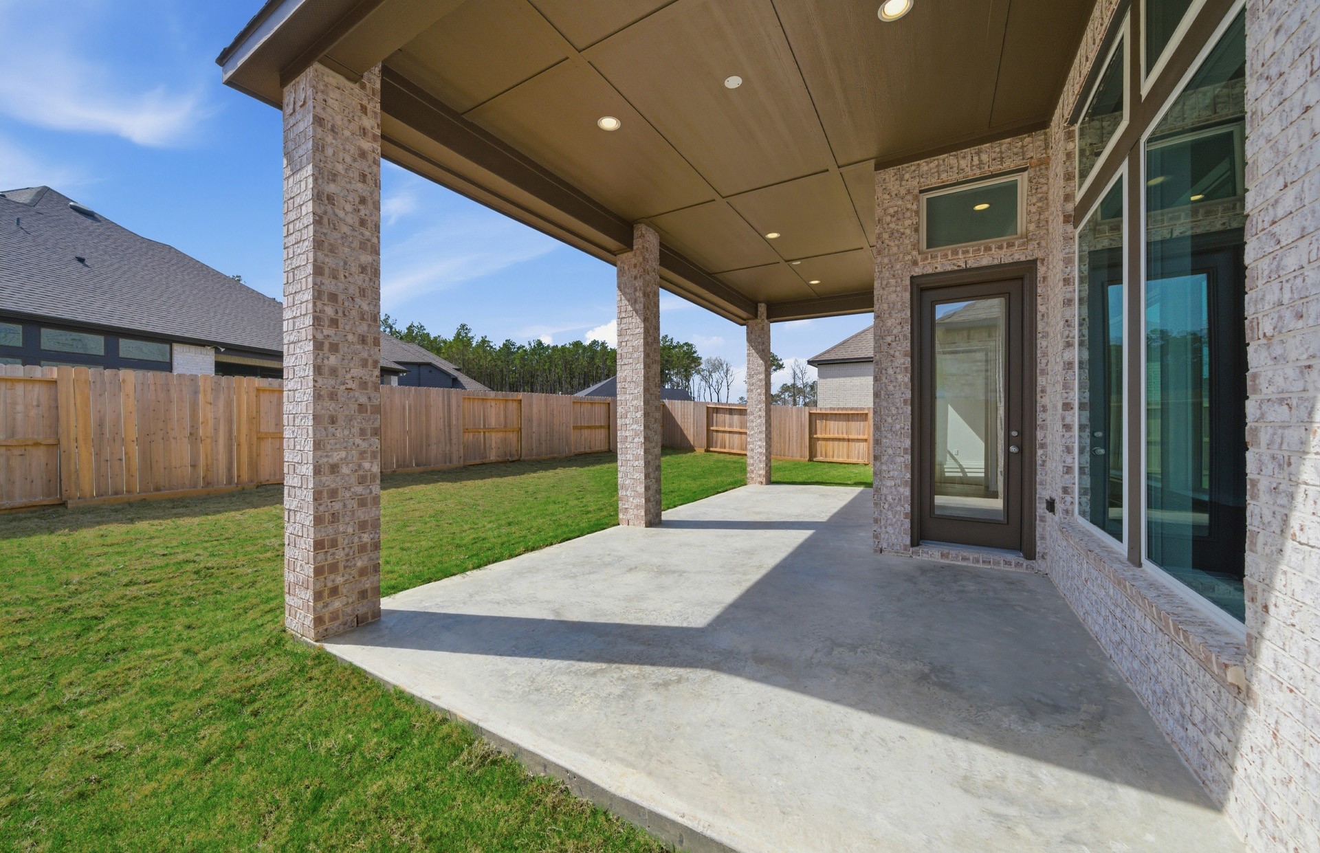 9726 Roaring River Falls Lane Property Photo 39