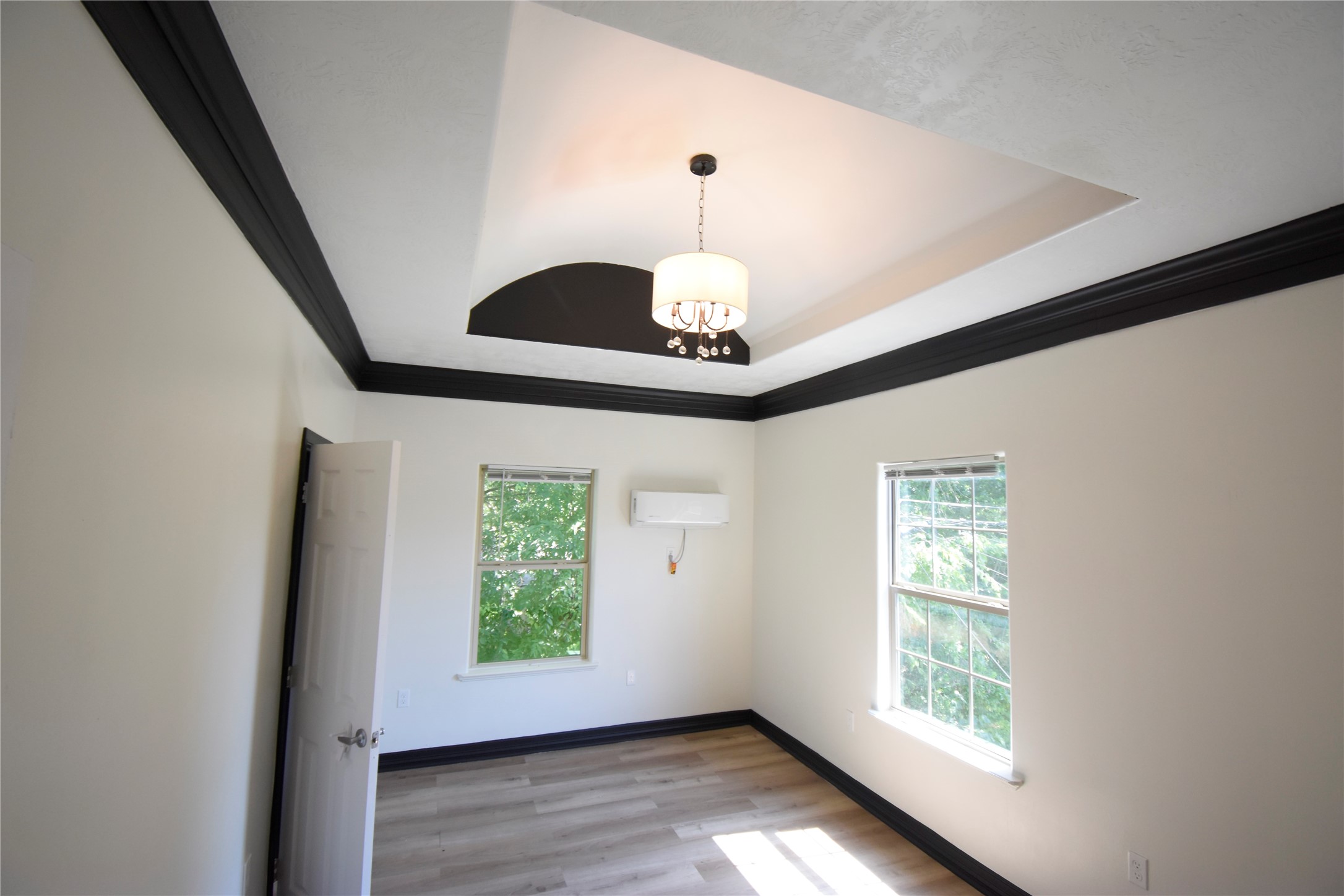 104 Virginia Property Photo 4