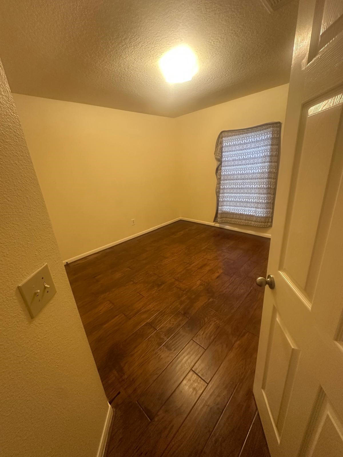 20519 Apache Lake Drive Property Photo 6