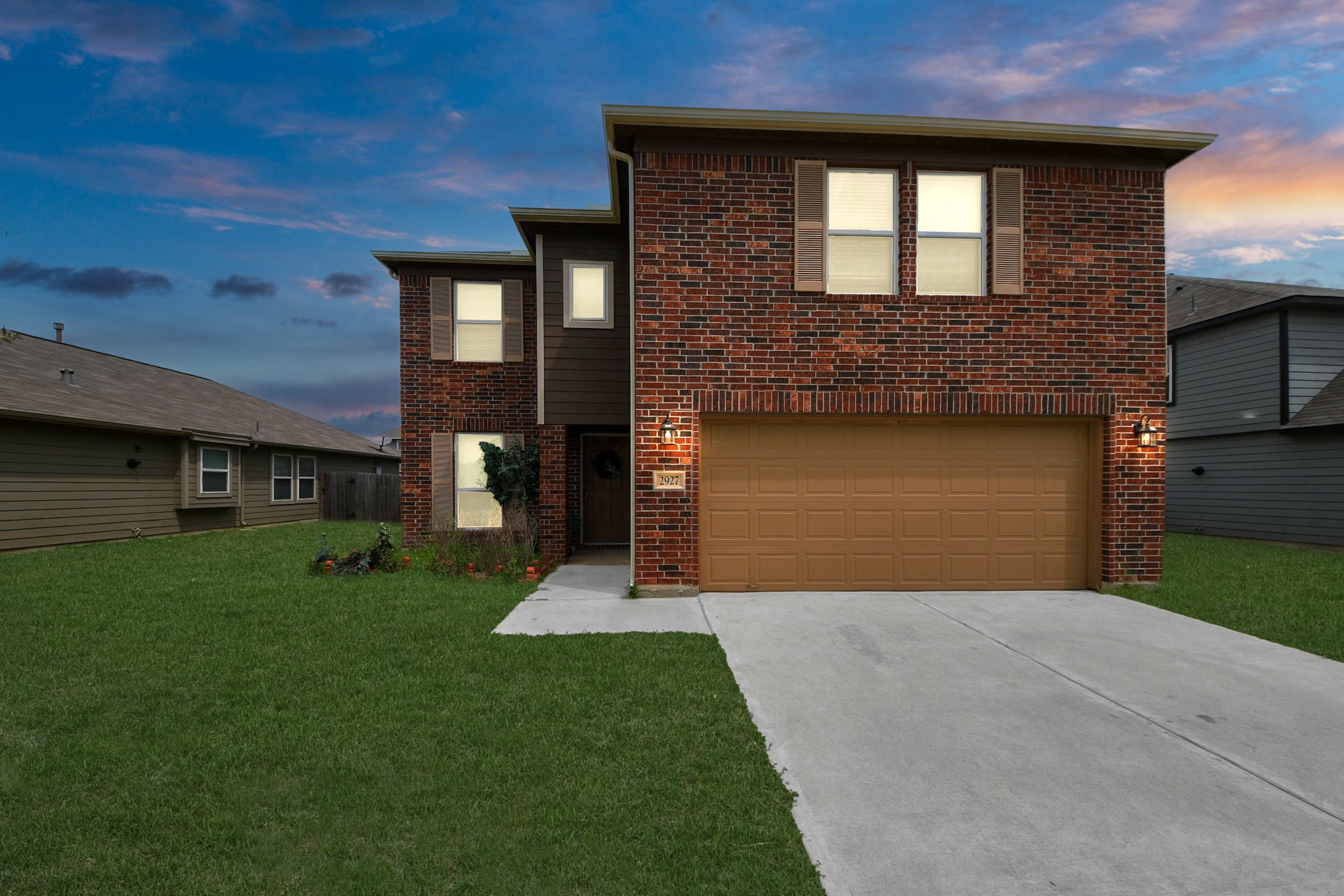 2927 Silverhorn Lane Property Photo 5
