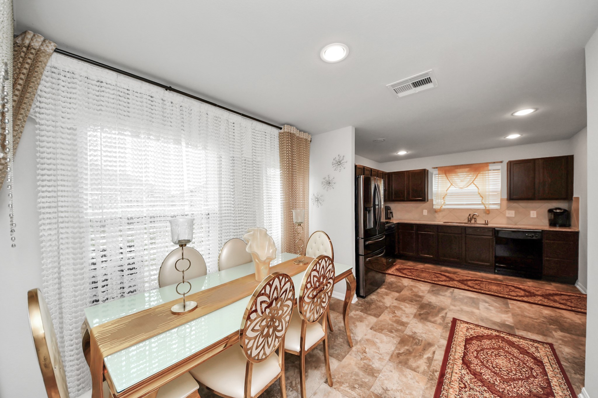 2927 Silverhorn Lane Property Photo 17