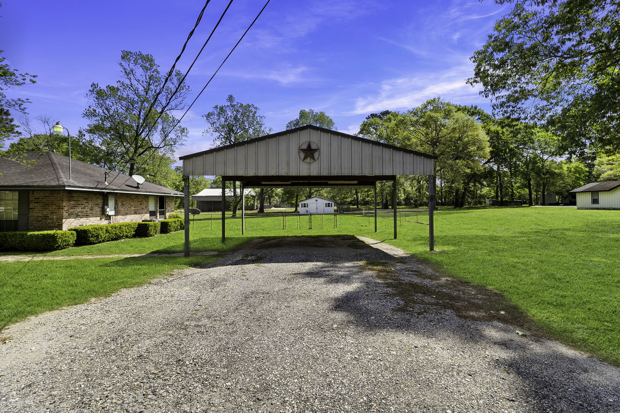 200 Manuel Road Property Photo 5