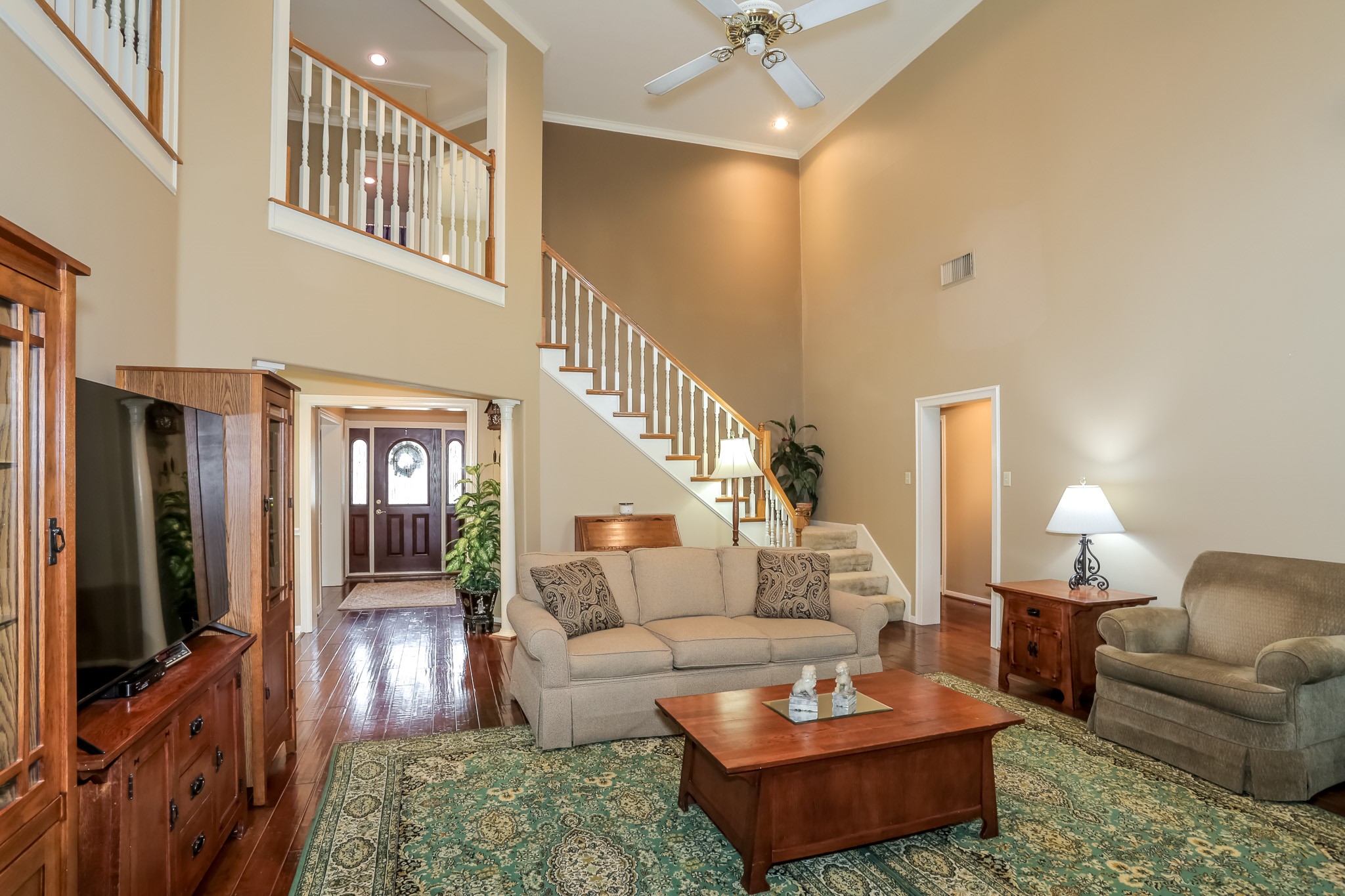 719 Fernglade Drive Property Photo 19