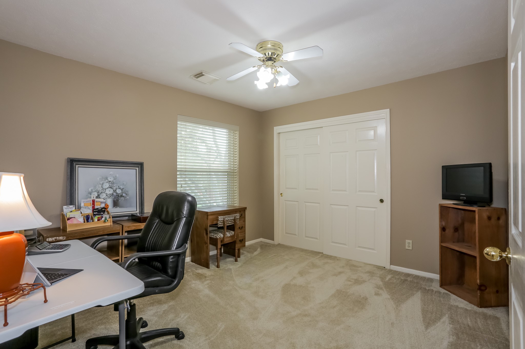 719 Fernglade Drive Property Photo 37