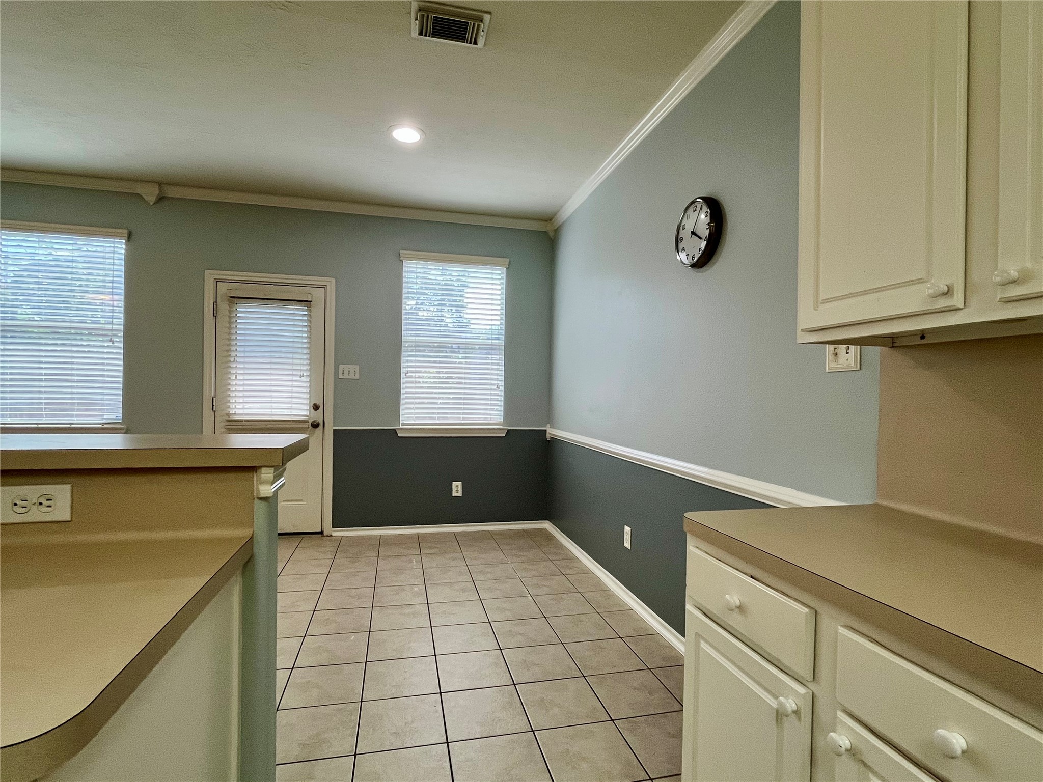 6111 Morningshire Lane Property Photo 13