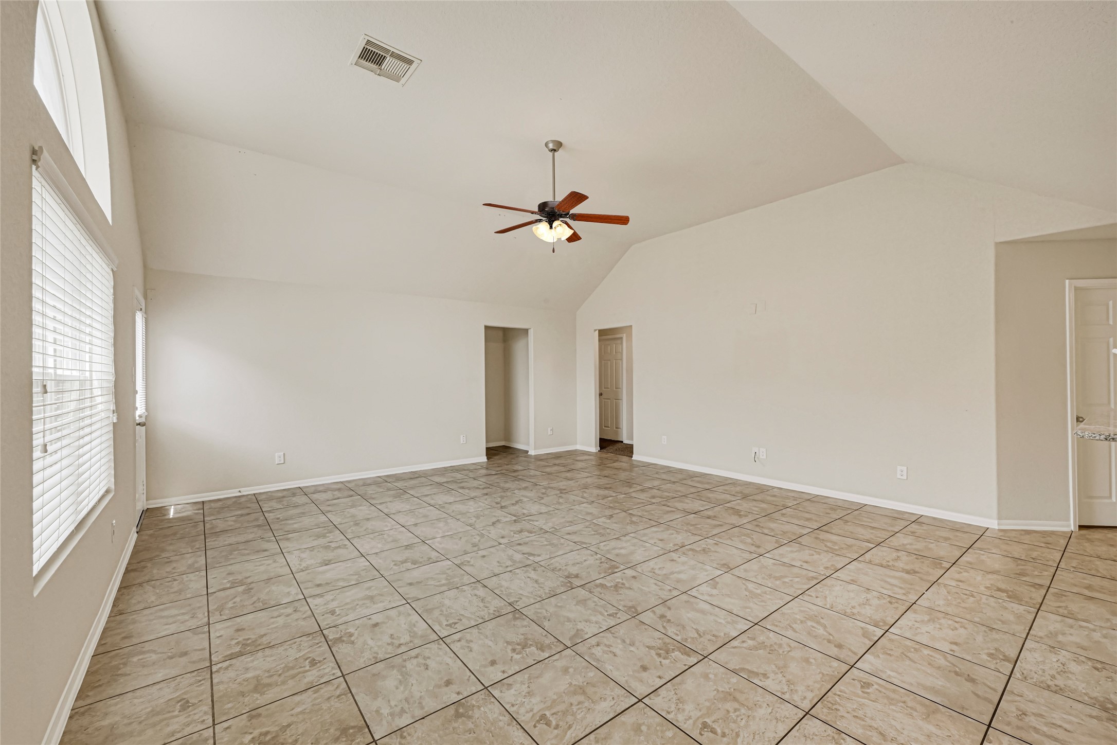 5019 Forest Moss Court Property Photo 8