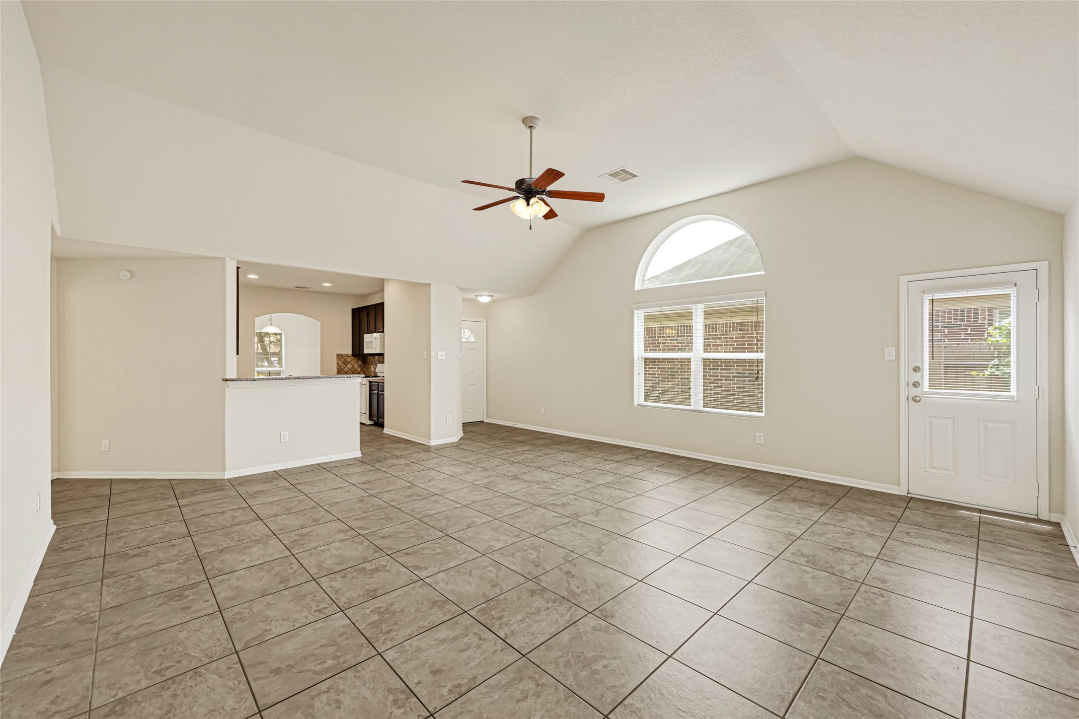 5019 Forest Moss Court Property Photo 9