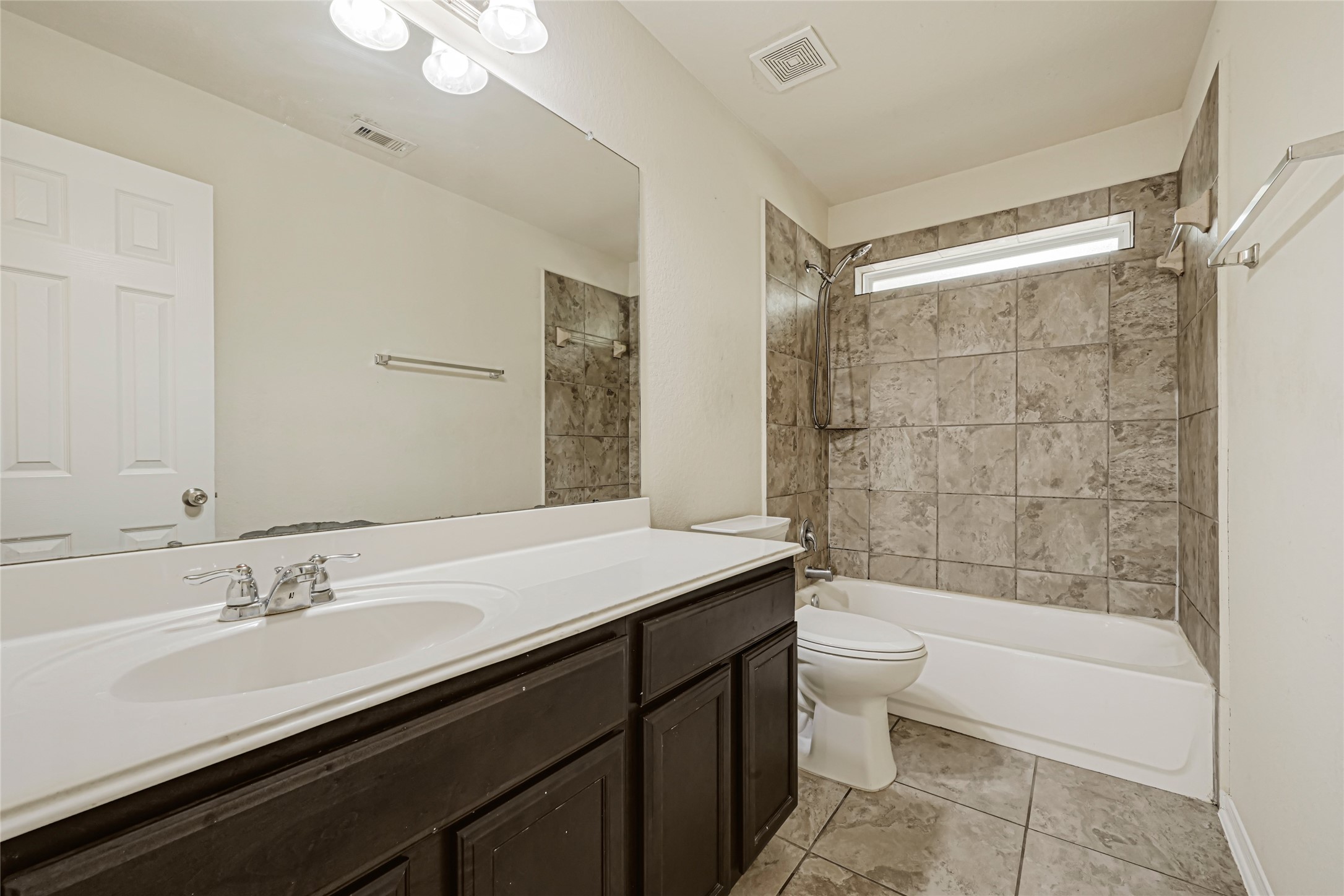 5019 Forest Moss Court Property Photo 18