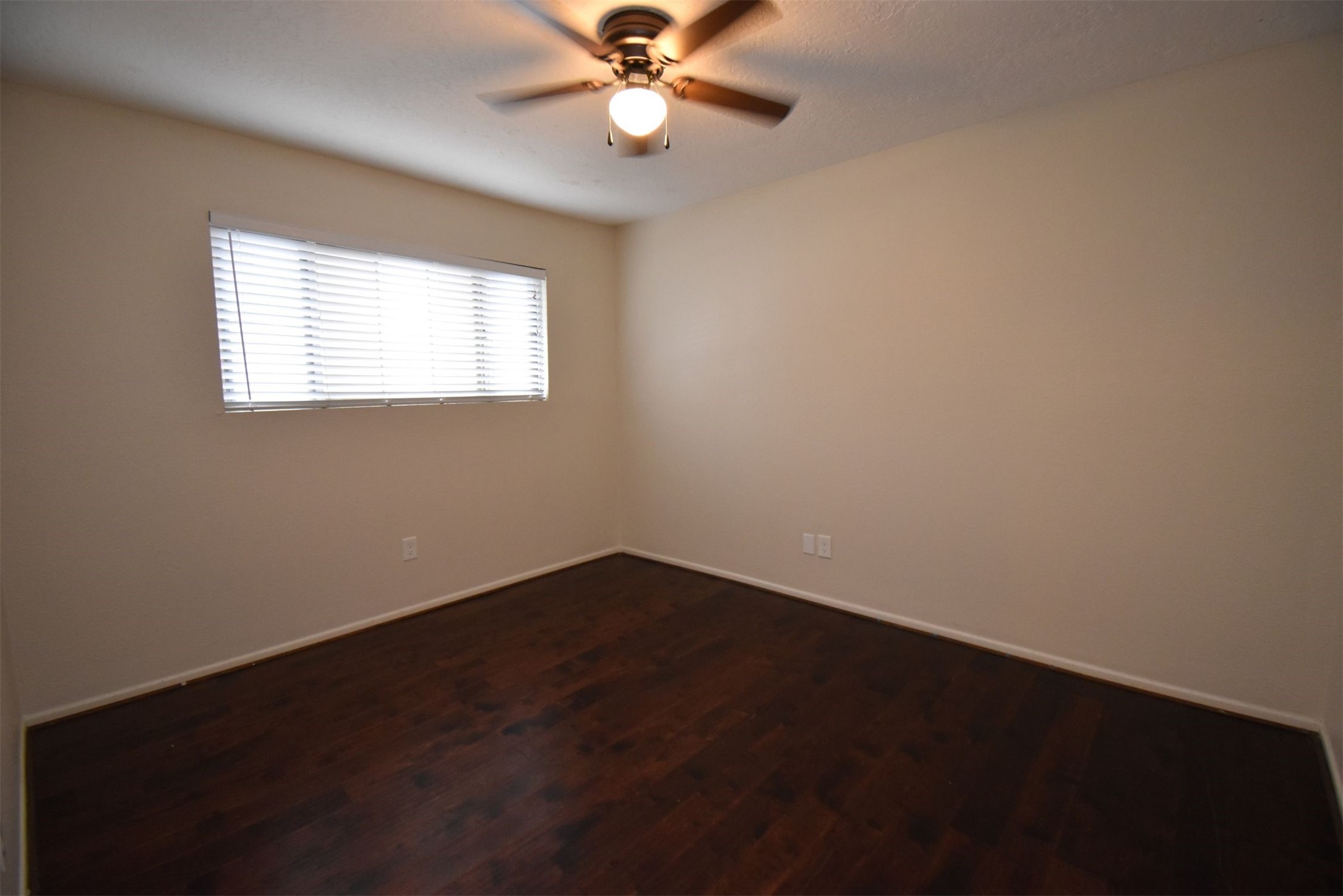 429 Sunset Drive Property Photo 7