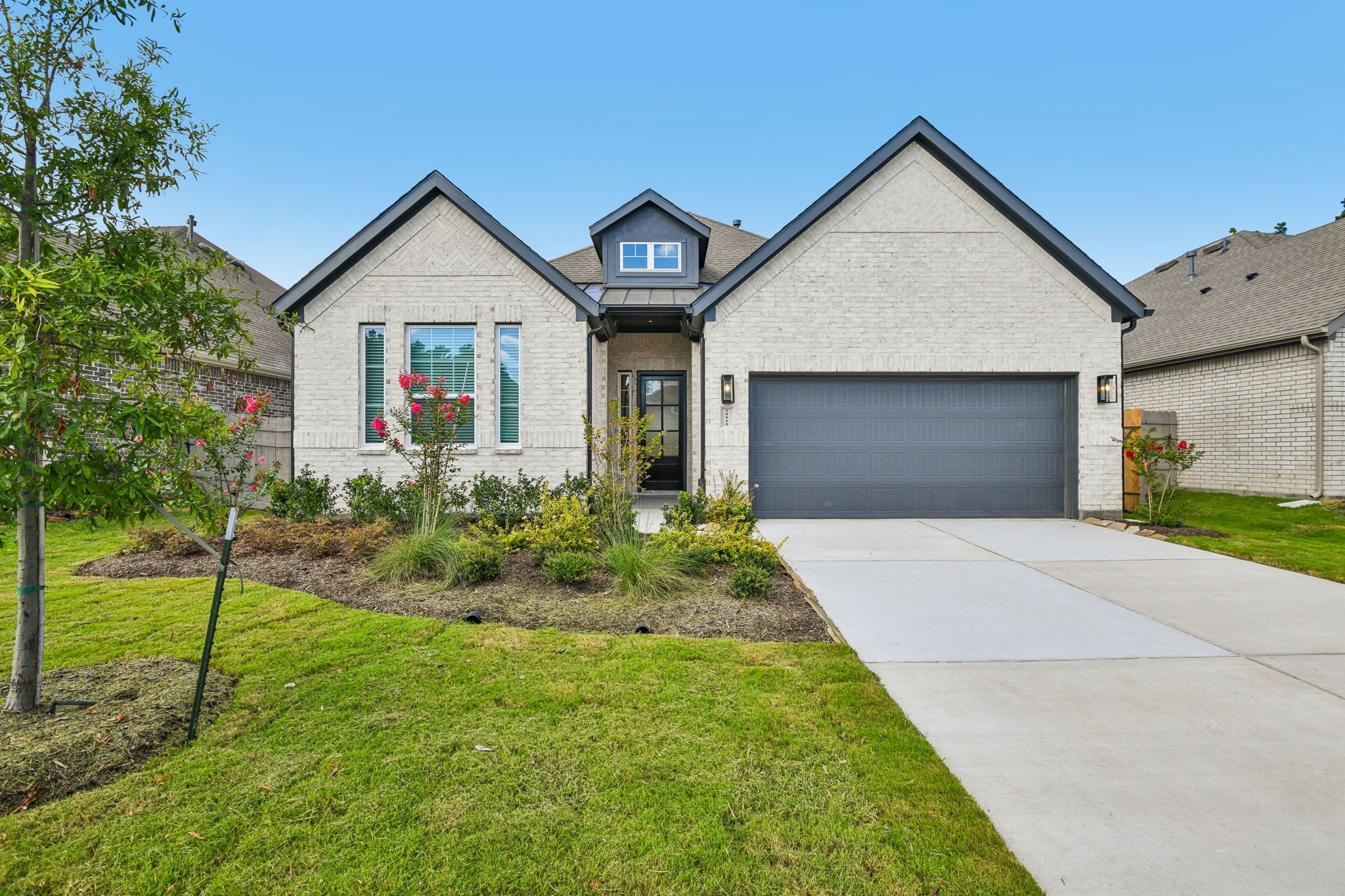 18060 Brennie Bird Lane Property Photo 1