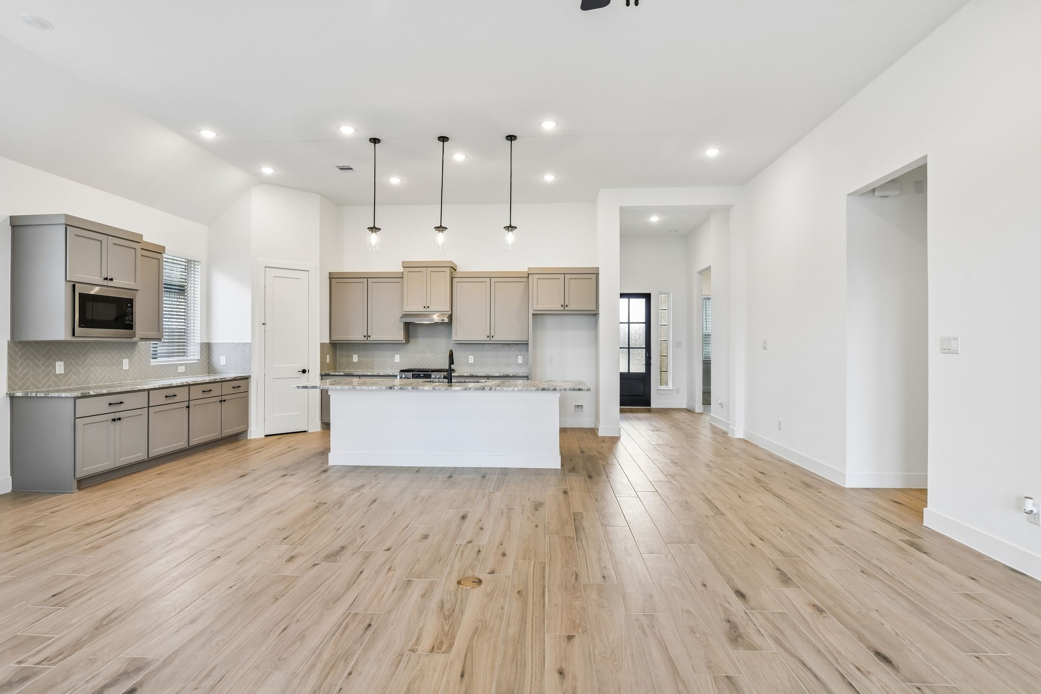 18060 Brennie Bird Lane Property Photo 12