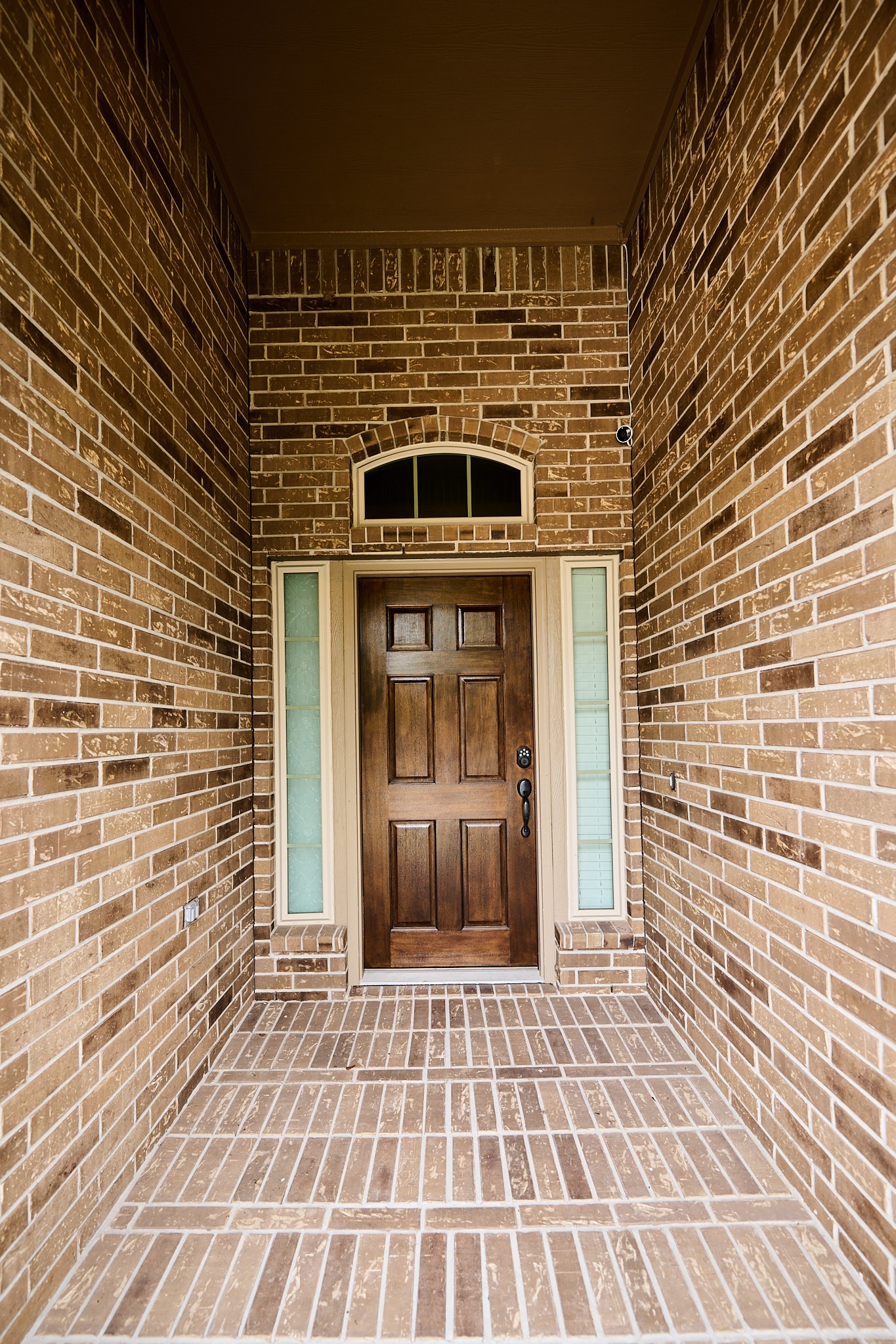 4902 Preserve Park Drive Property Photo 4